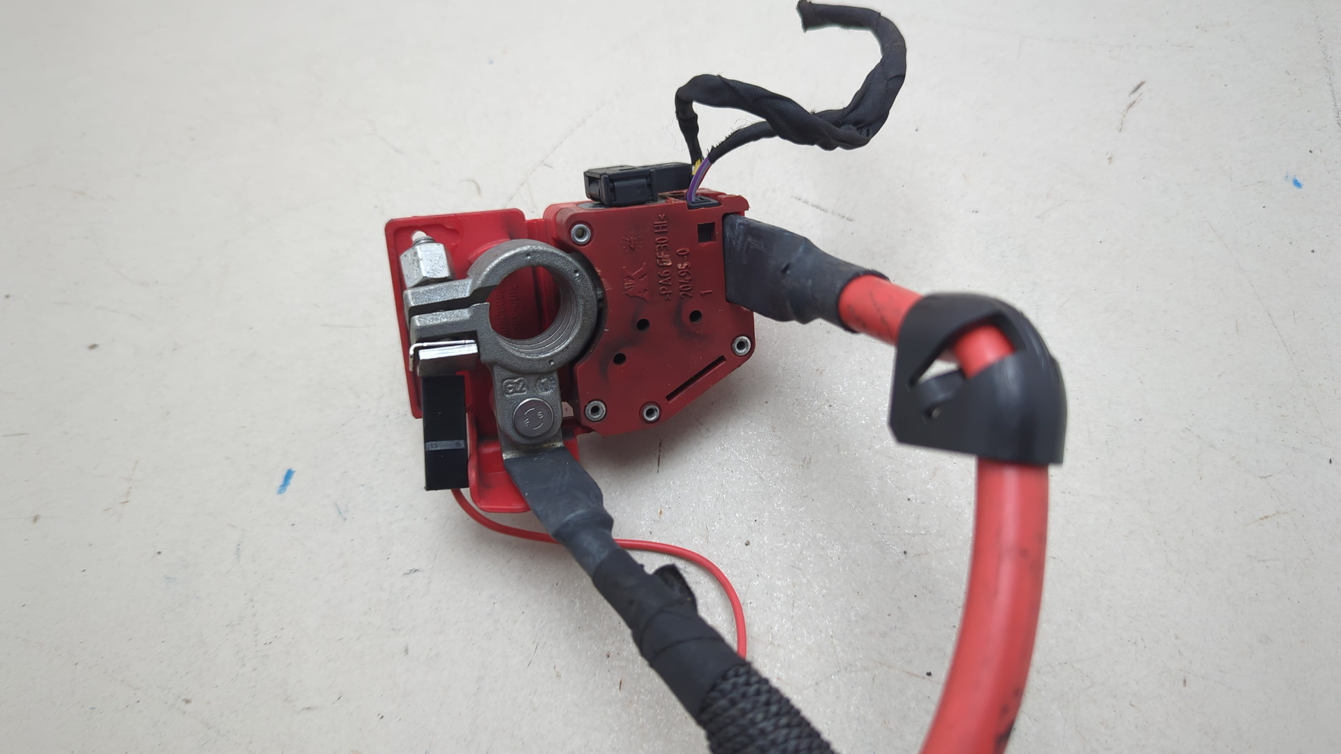 Провод высокого напряжения