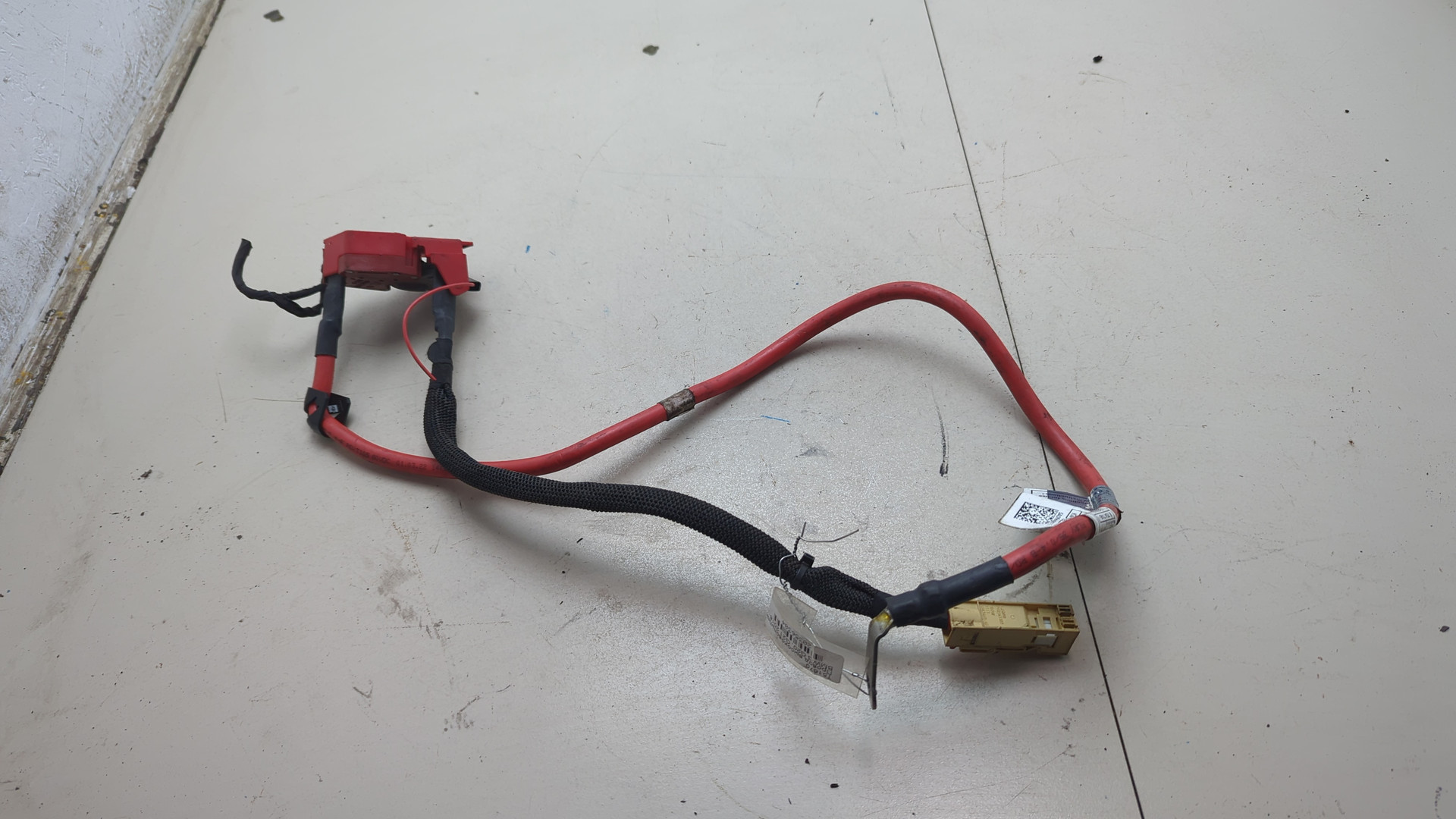 Провод высокого напряжения