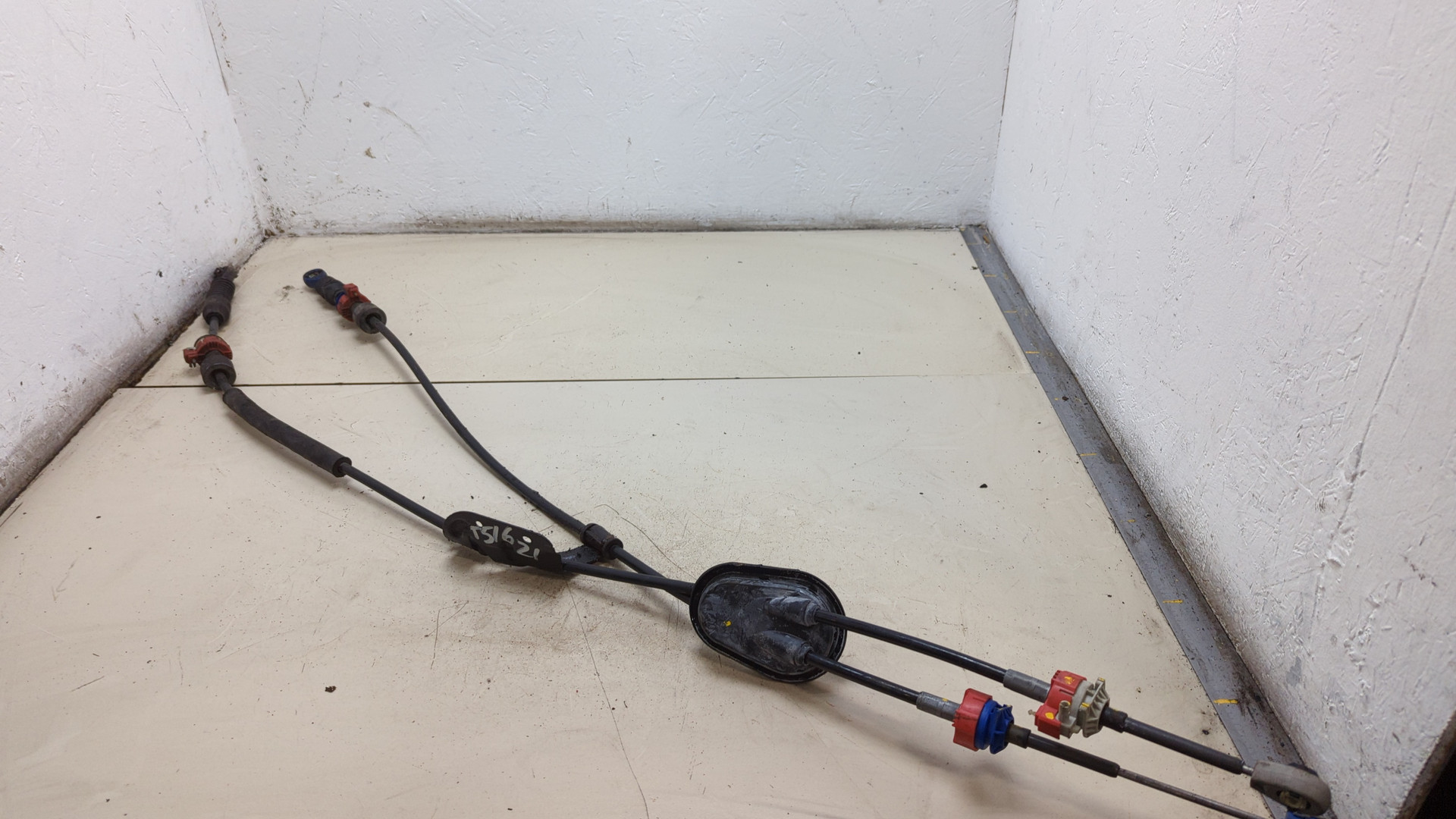 Трос КПП (выбора/переключения передач)