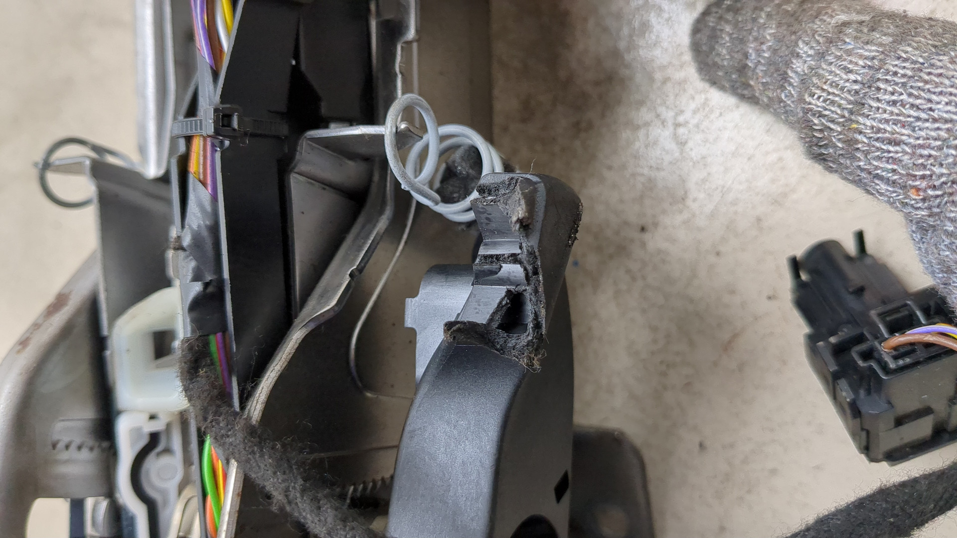 Колонка рулевая