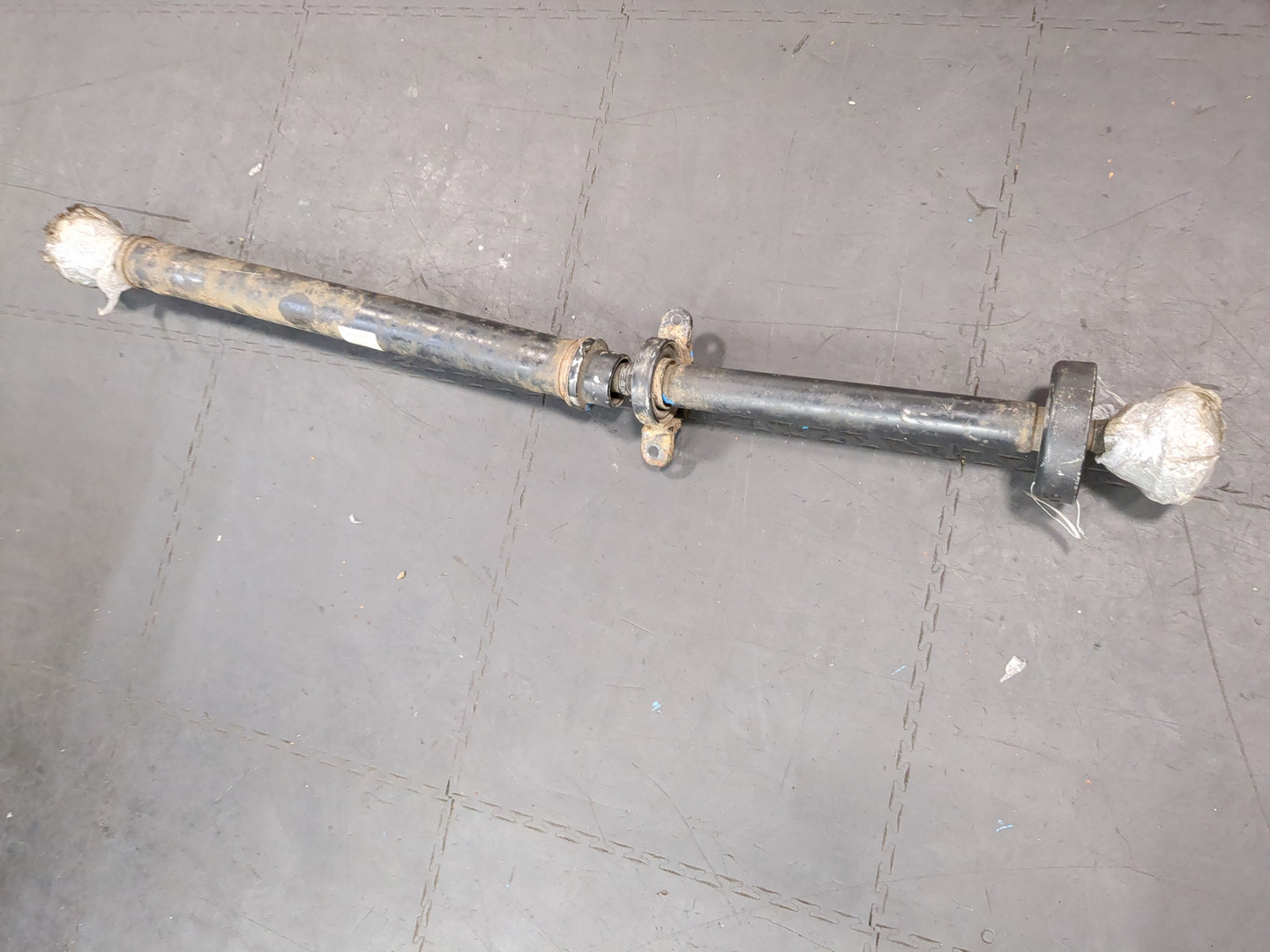 Вал карданный задний