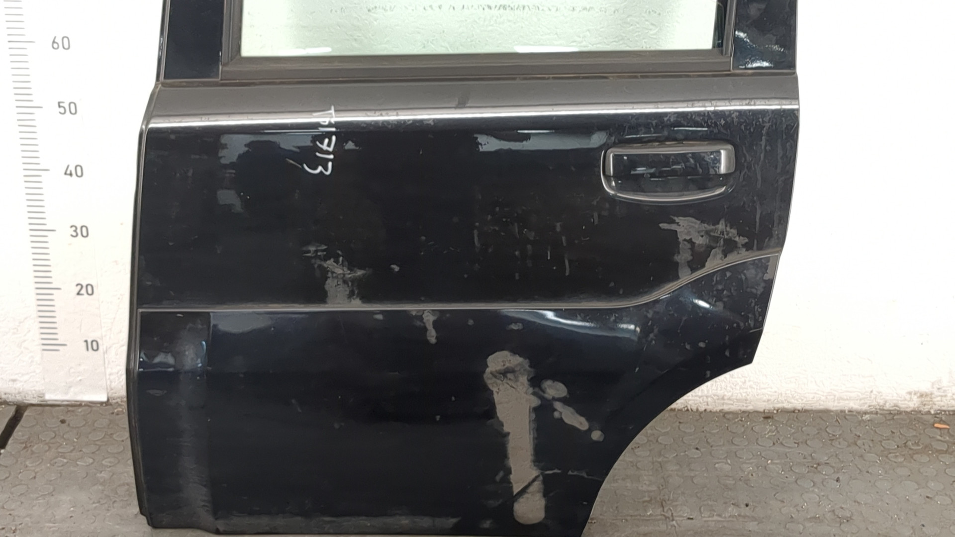 Дверь задняя левая