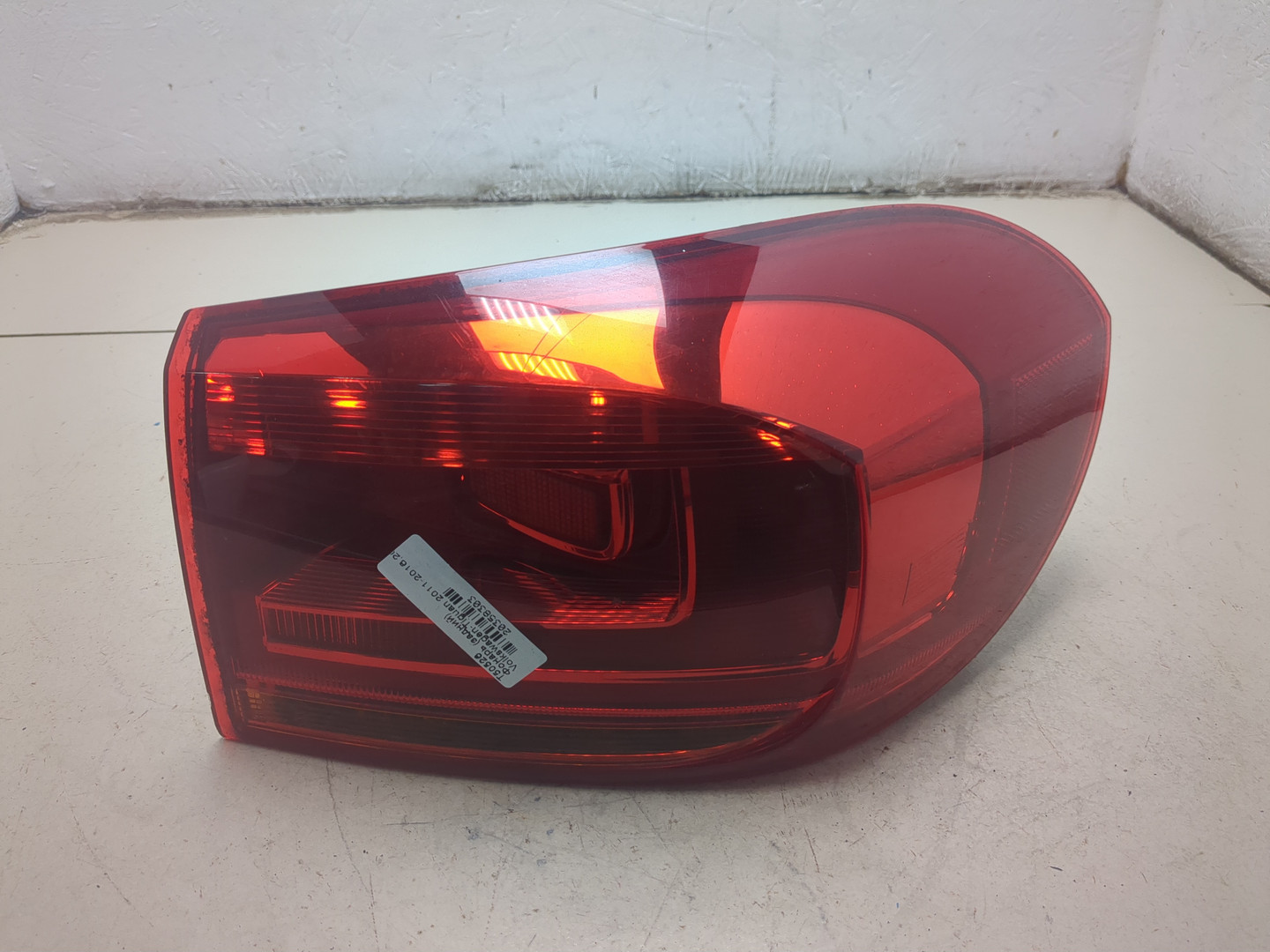 Фонарь задний правый