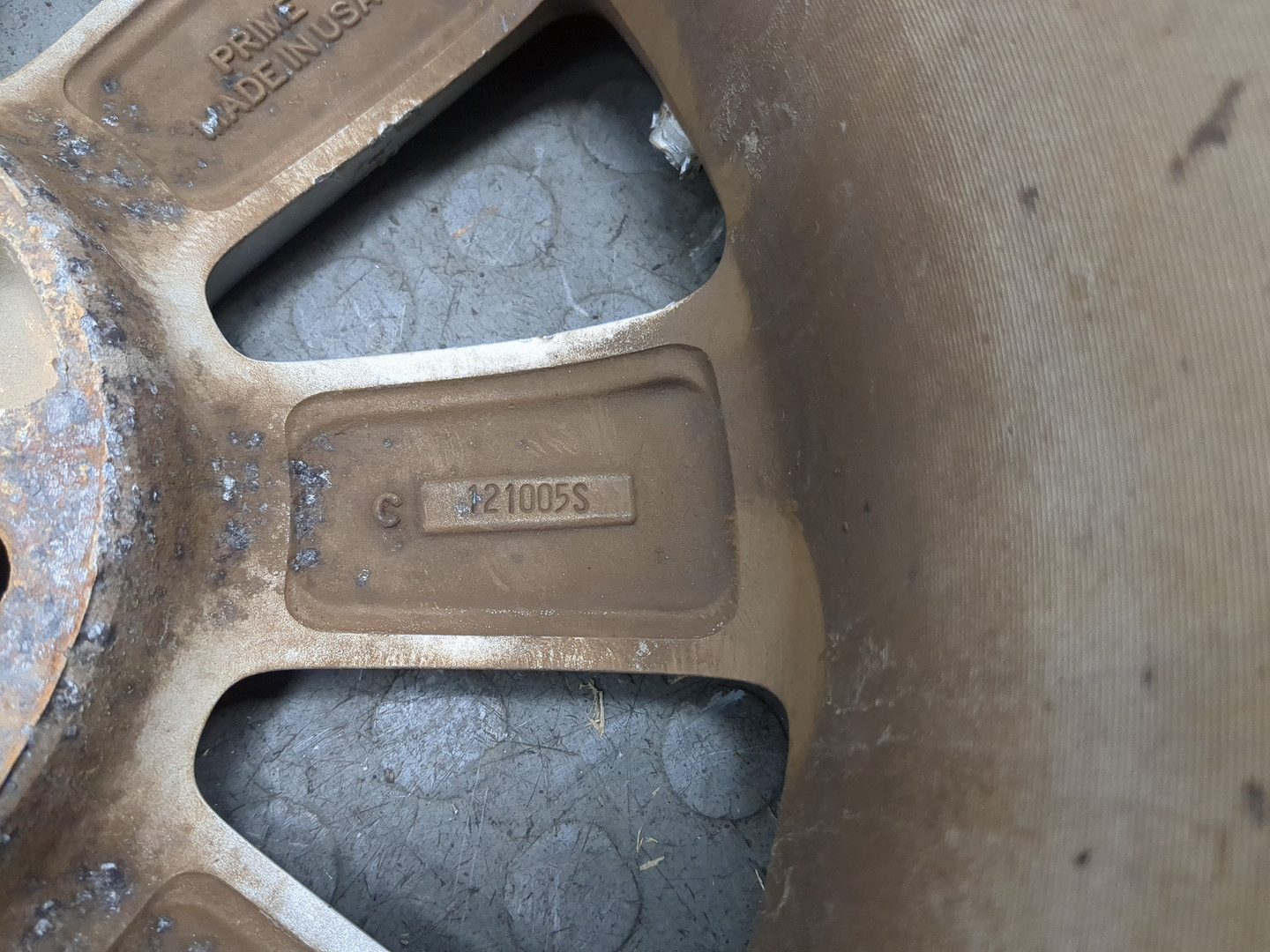 Диск колесный литой легкий сплав