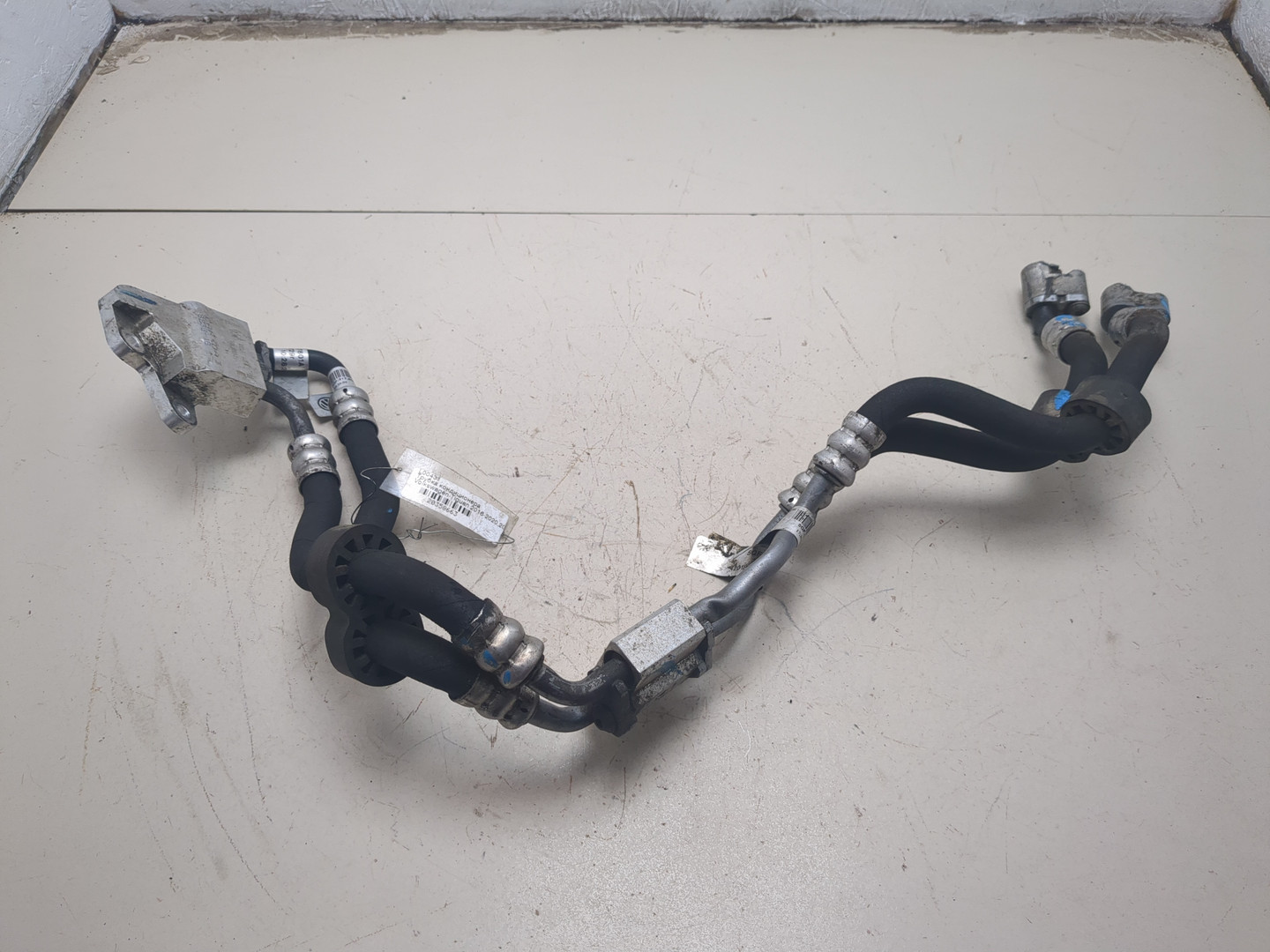 Трубка масляная