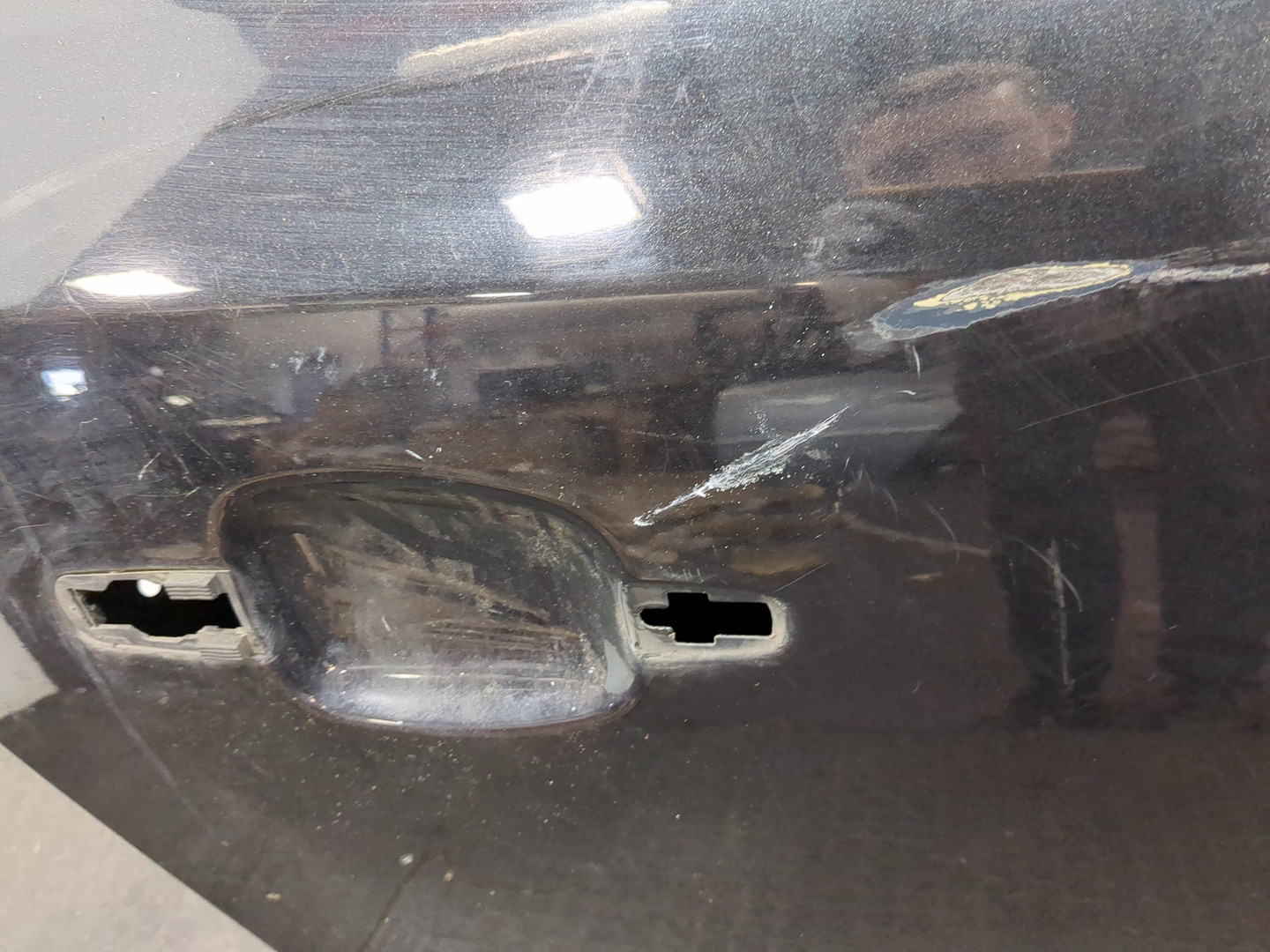 Дверь задняя правая