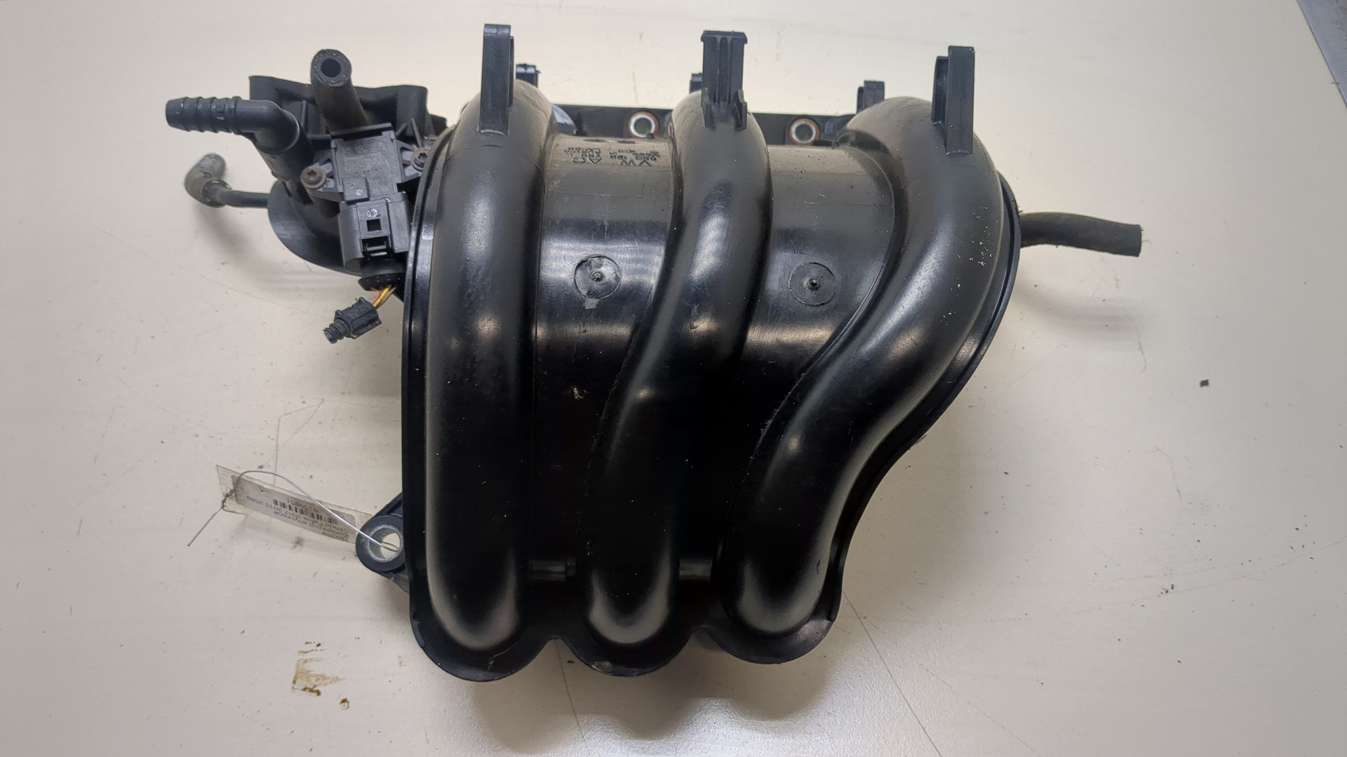 Коллектор впускной