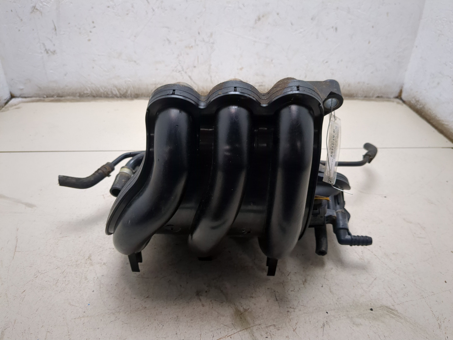 Коллектор впускной