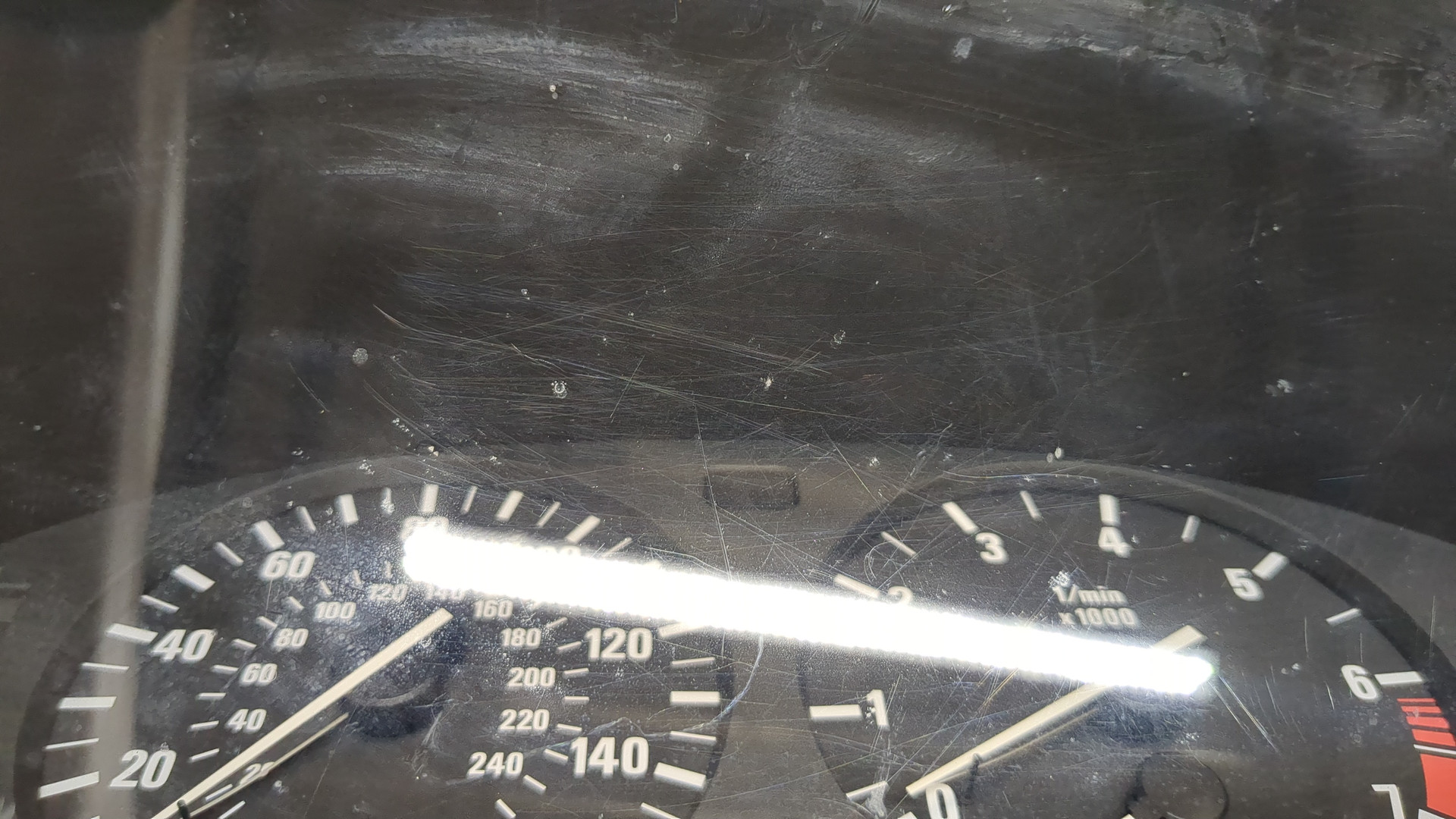 Панель приборов