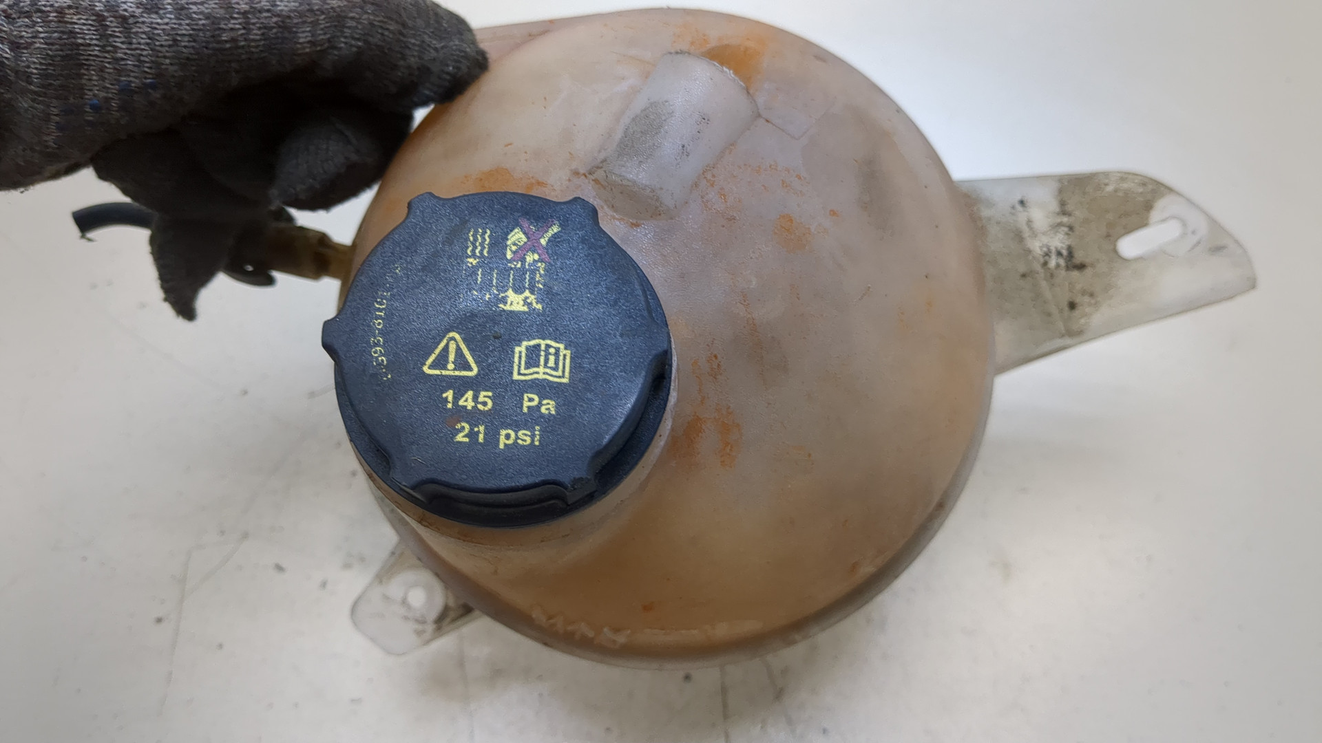 Бачок расширительный