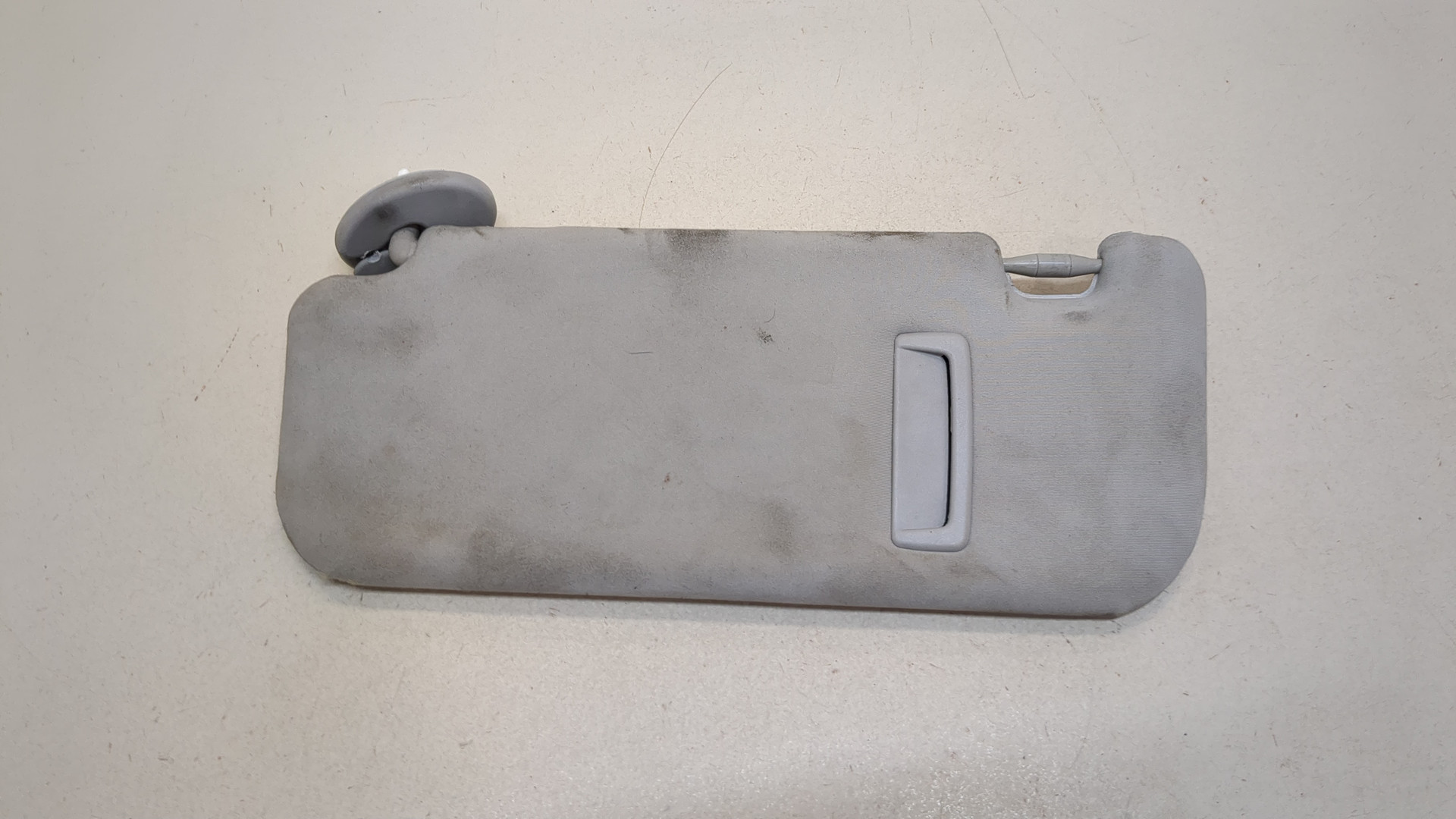 Козырек солнцезащитный