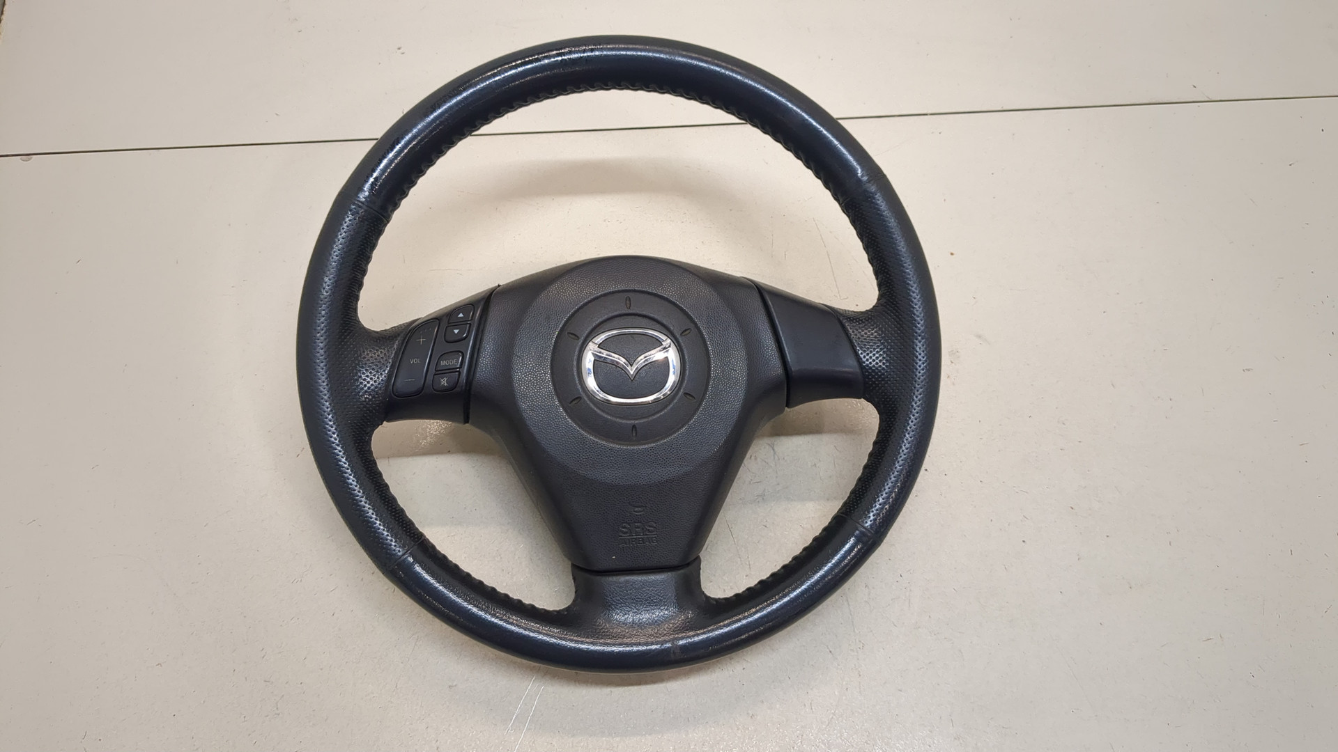 Рулевое колесо (руль)