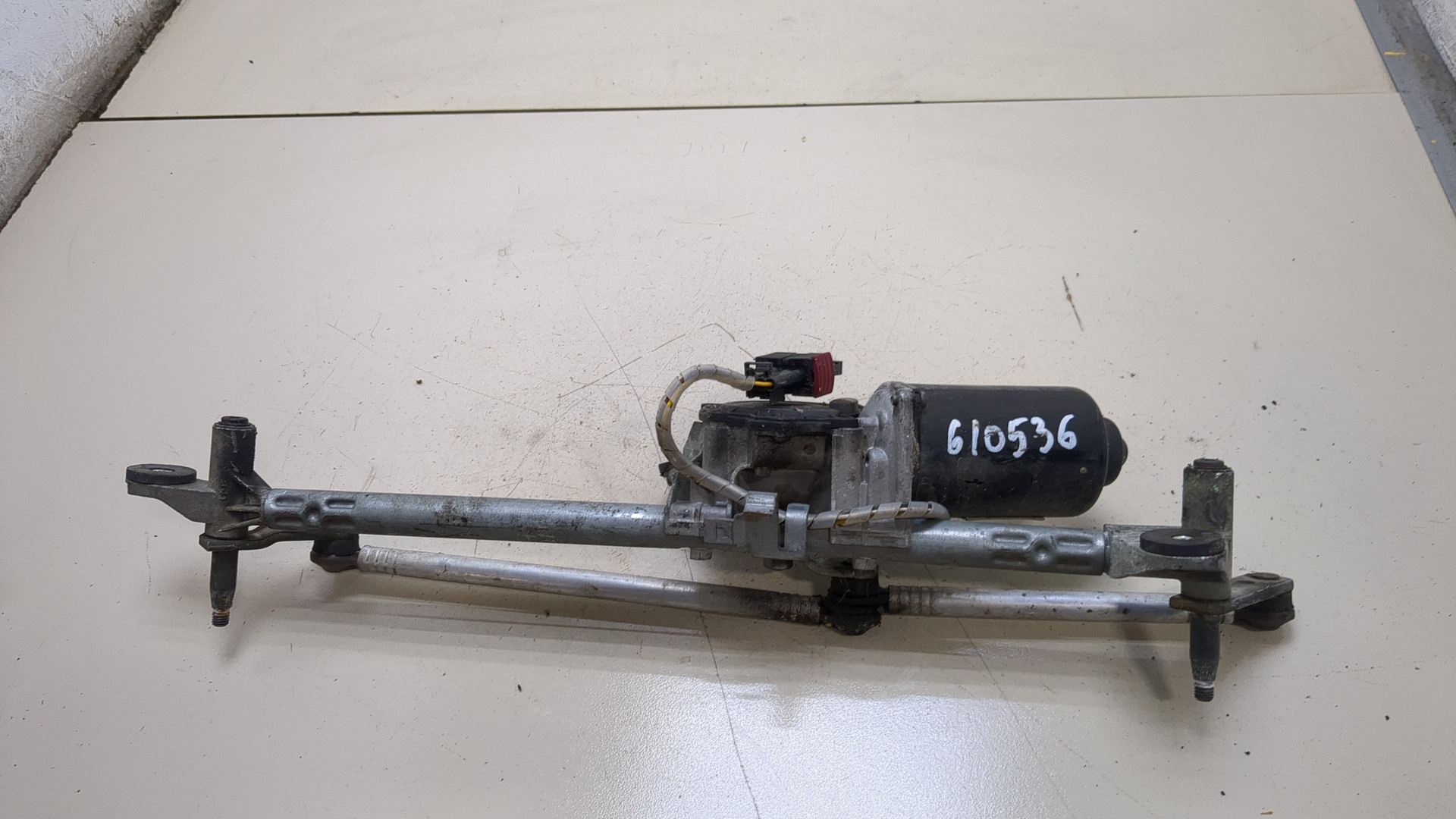 Трапеция стеклоочистителей