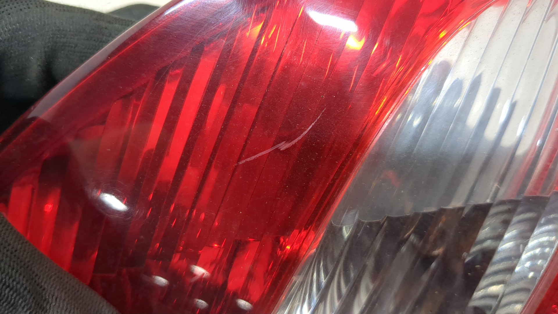 Фонарь задний левый