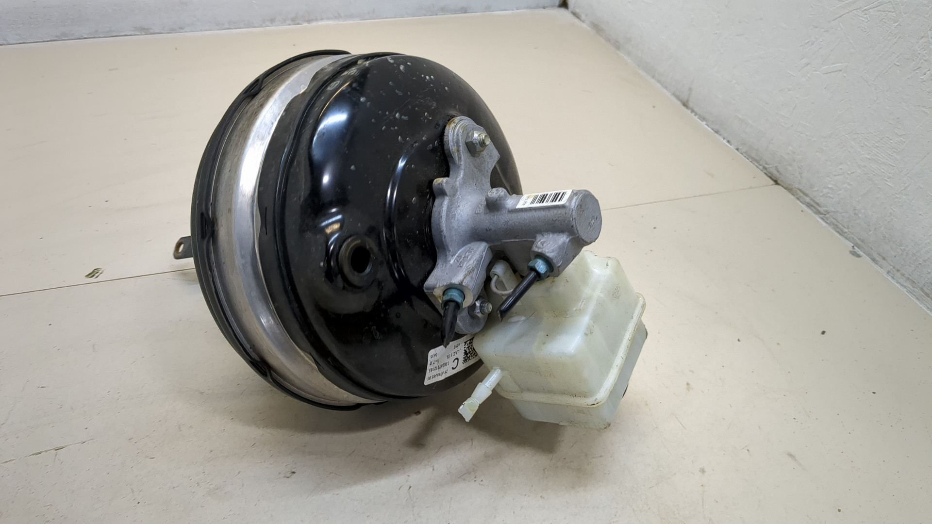 Цилиндр тормозной главный