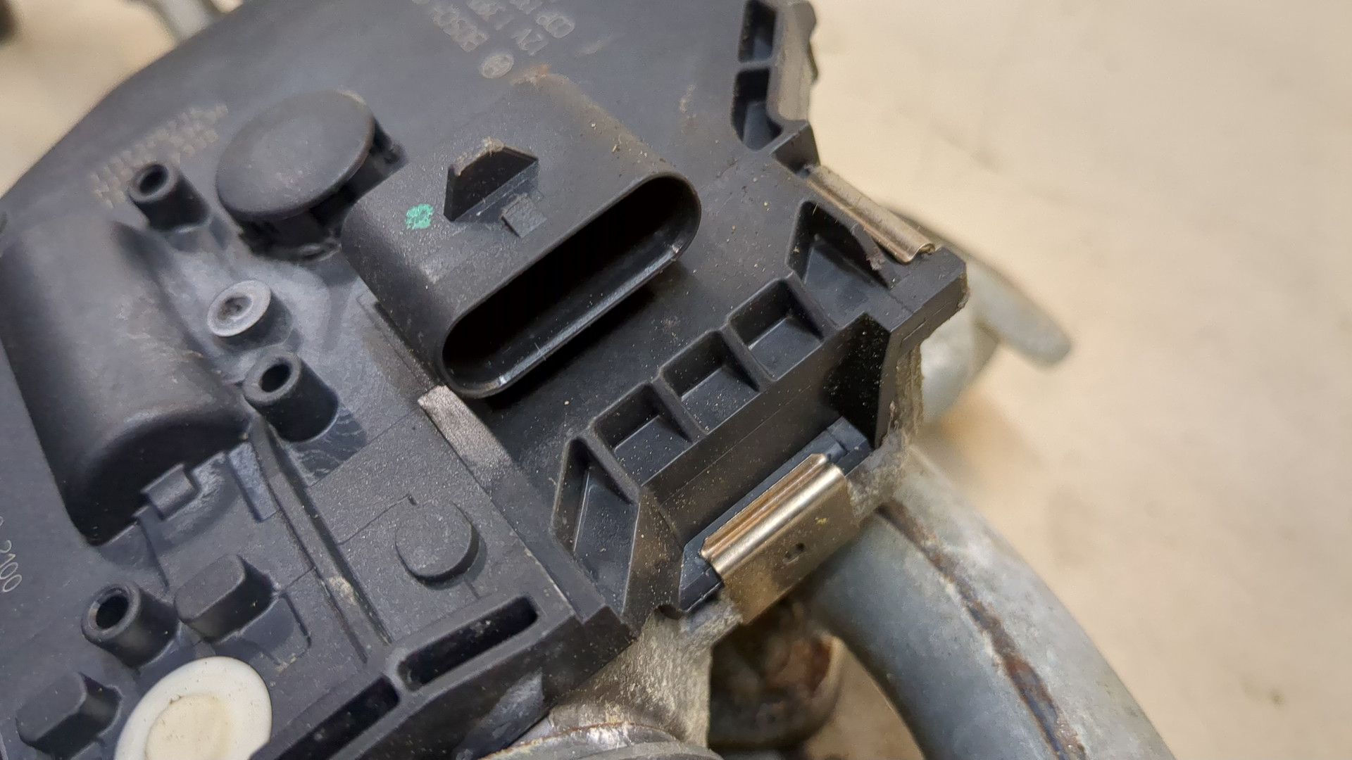 Трапеция стеклоочистителей