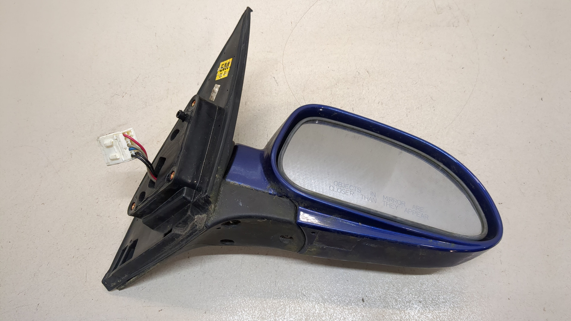 Зеркало правое электрическое