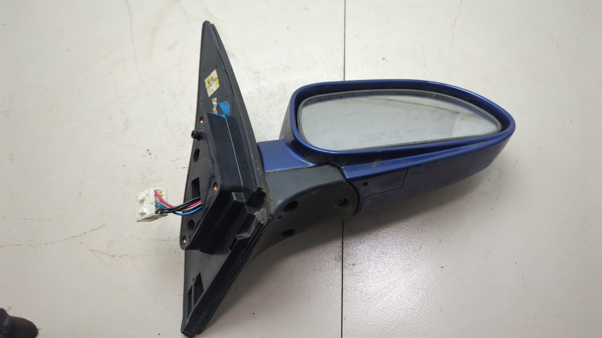 Зеркало правое электрическое