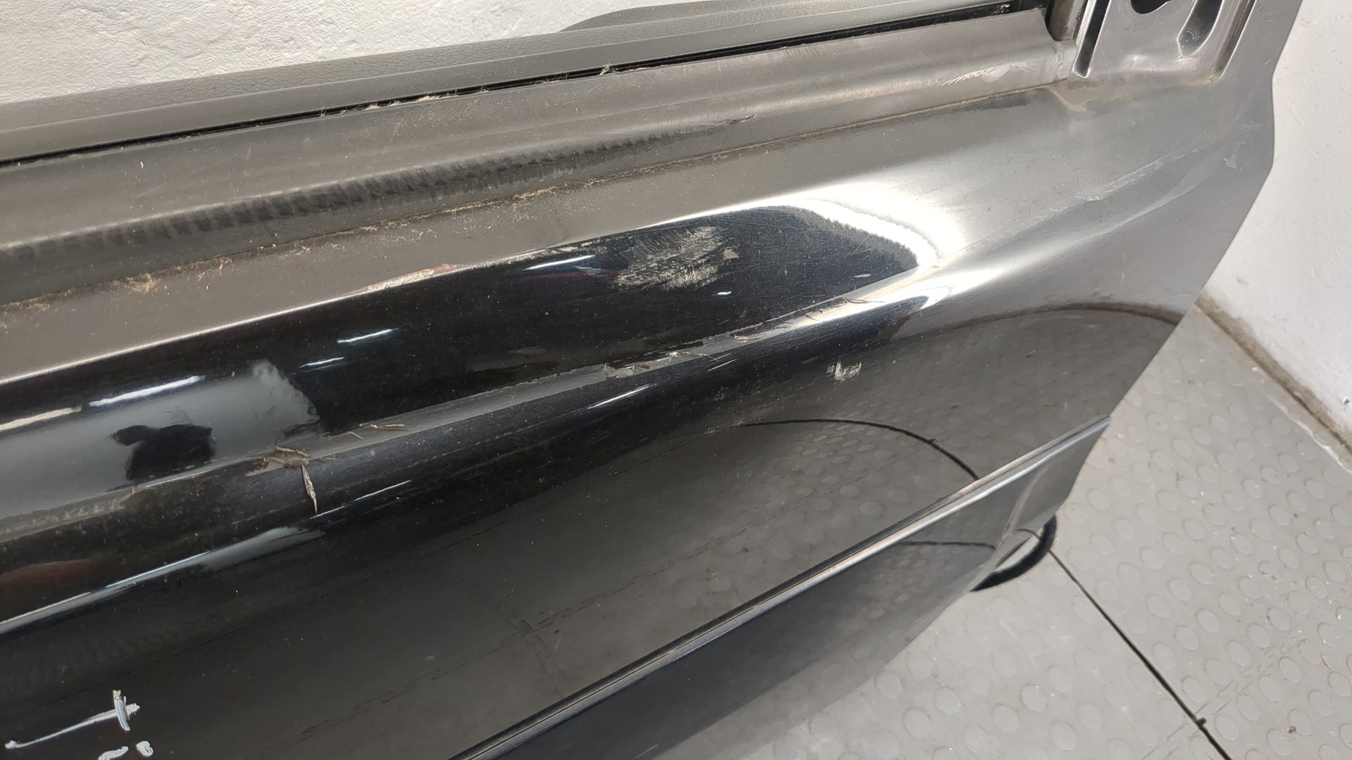 Дверь передняя правая