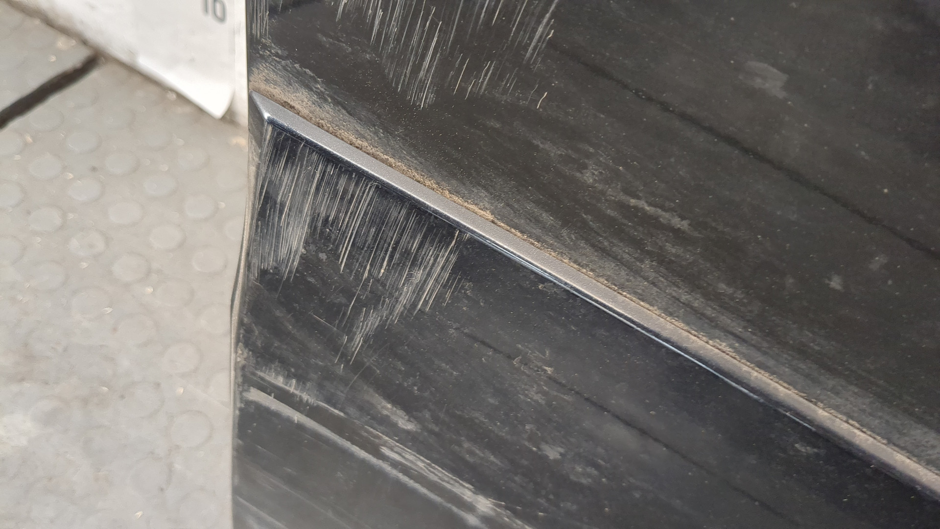 Дверь передняя правая