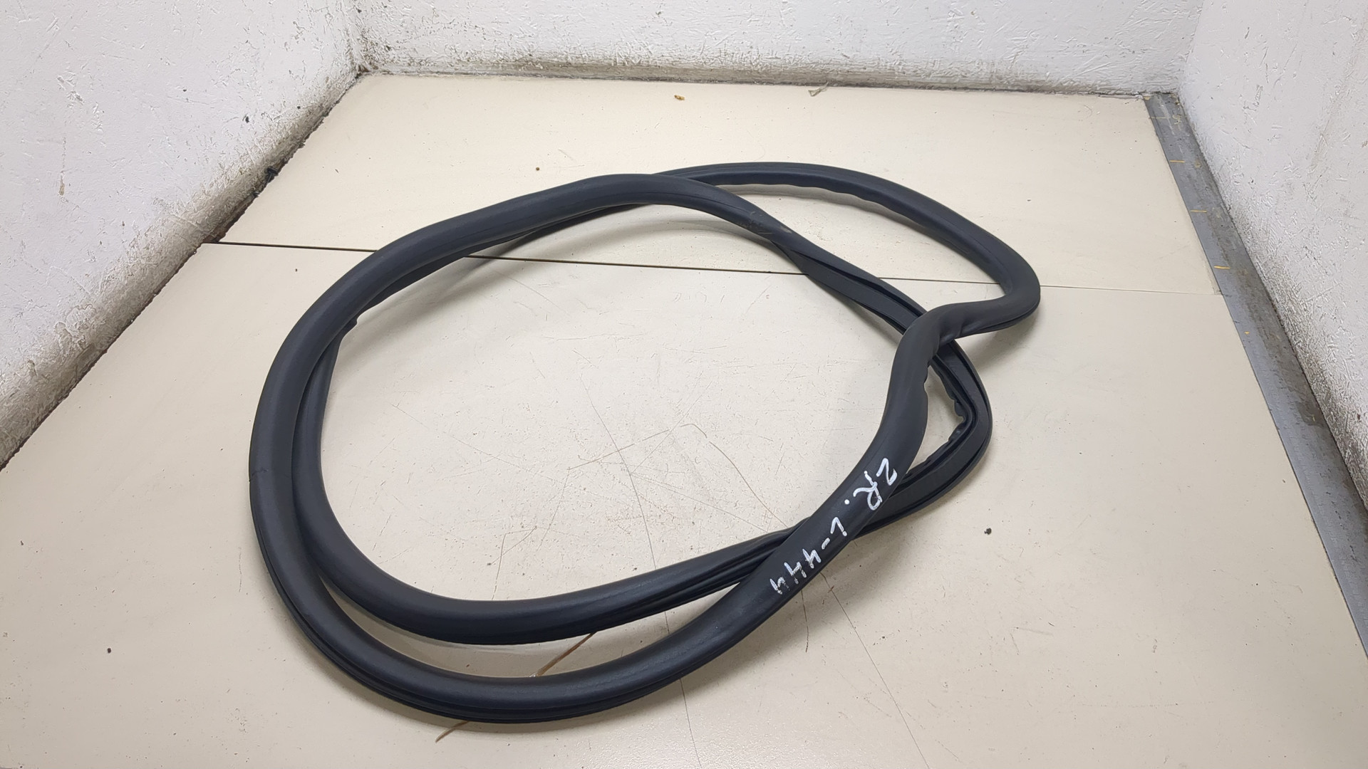 Уплотнитель