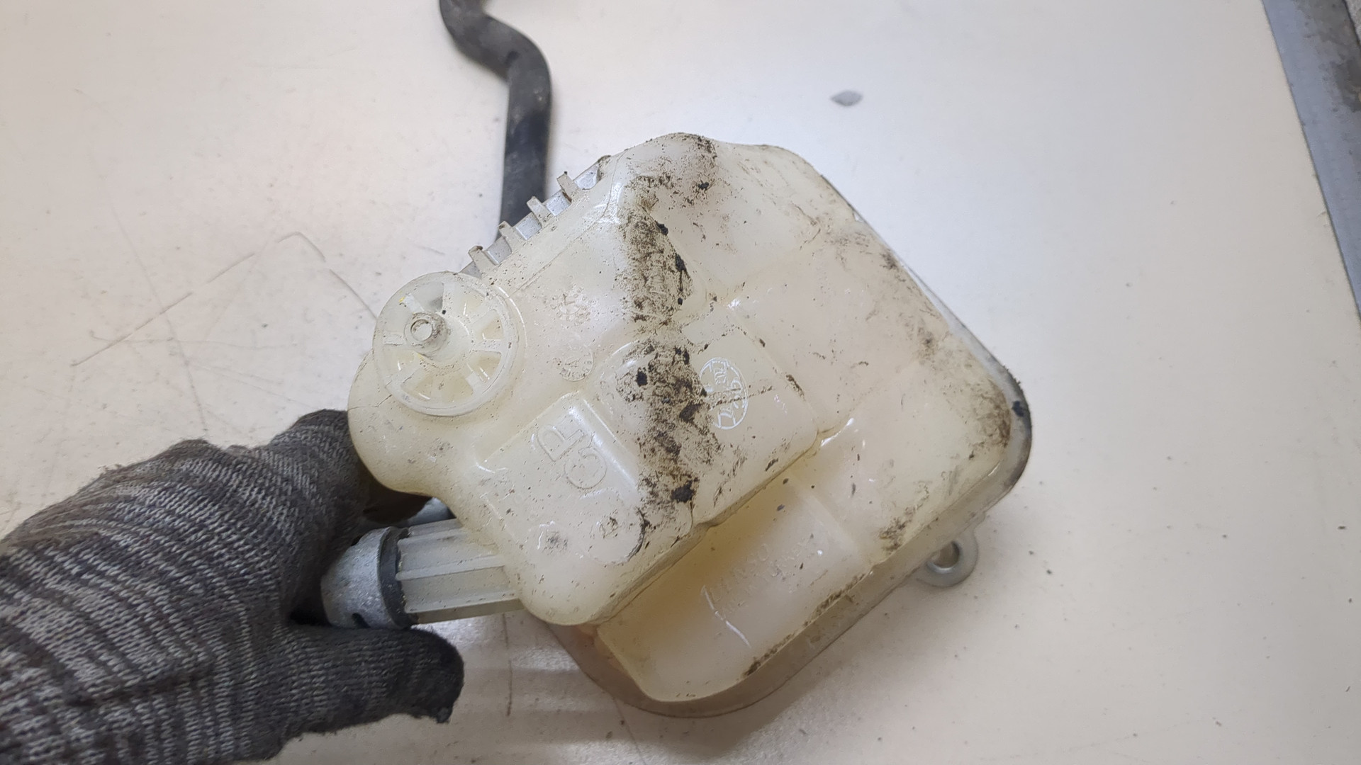 Бачок расширительный