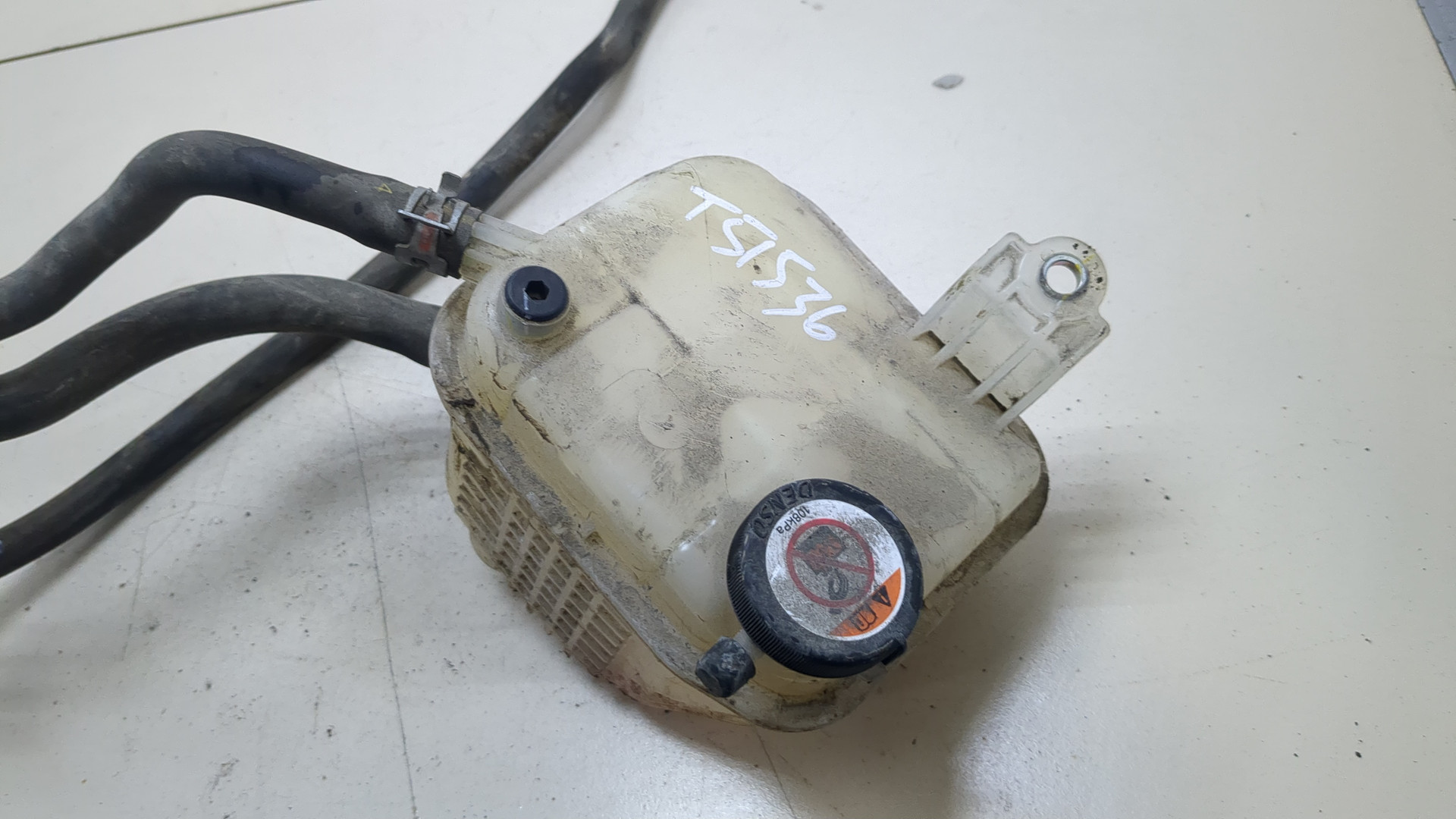 Бачок расширительный