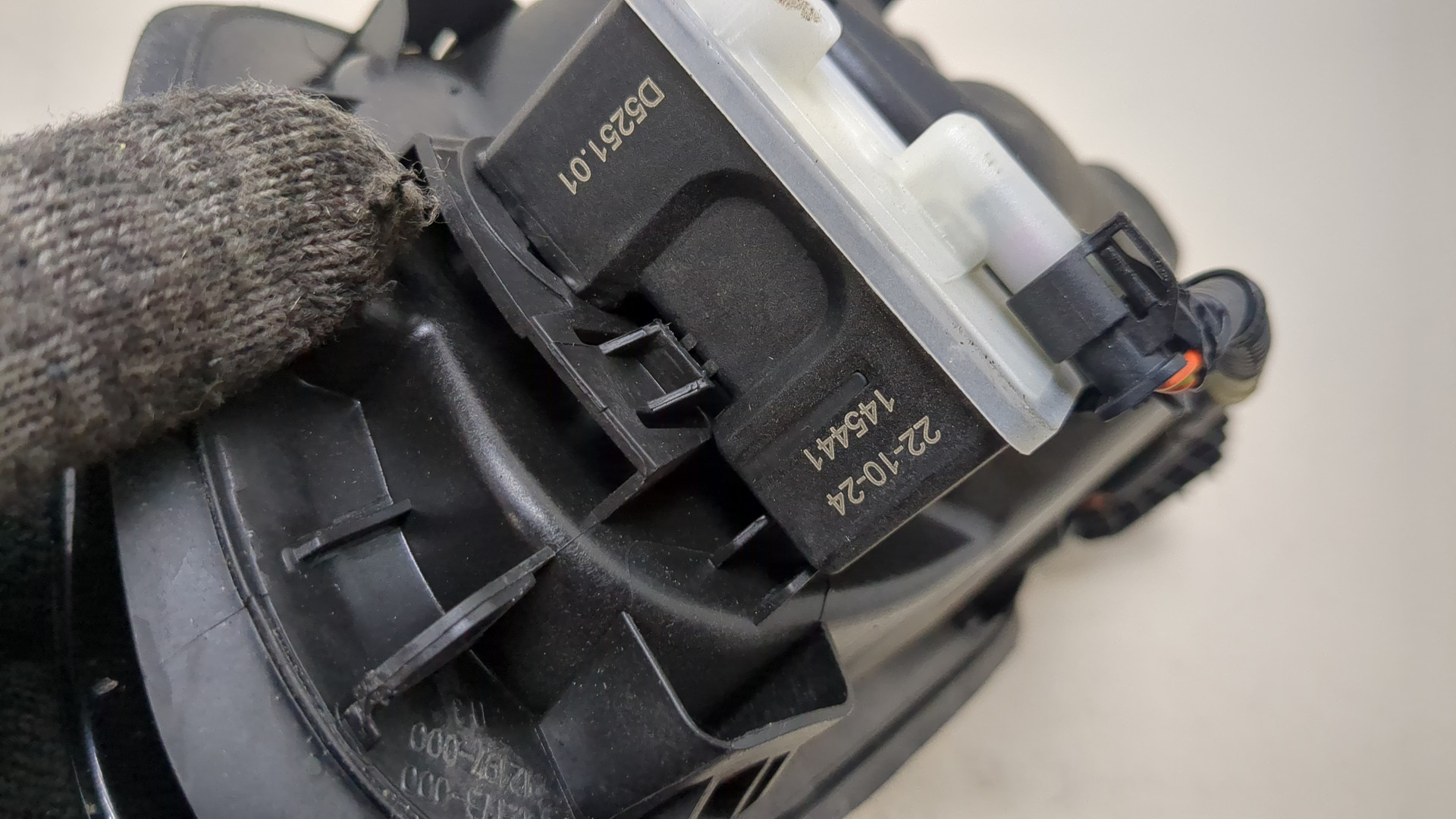 Лючок бензобака