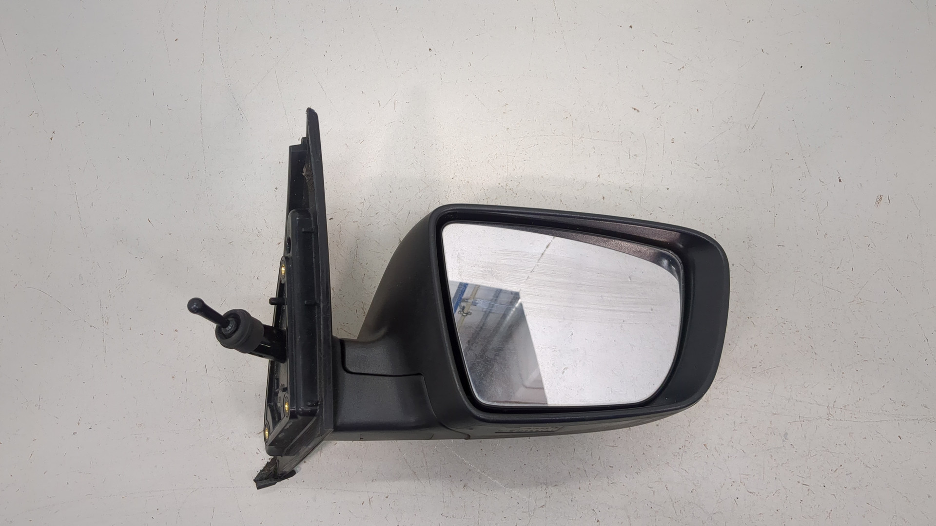 Зеркало правое электрическое