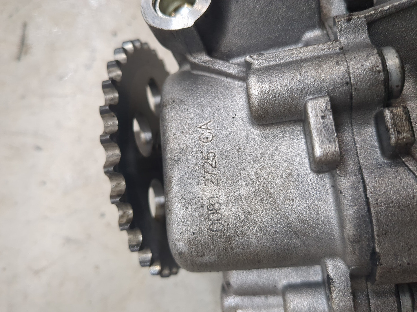 Насос масляный