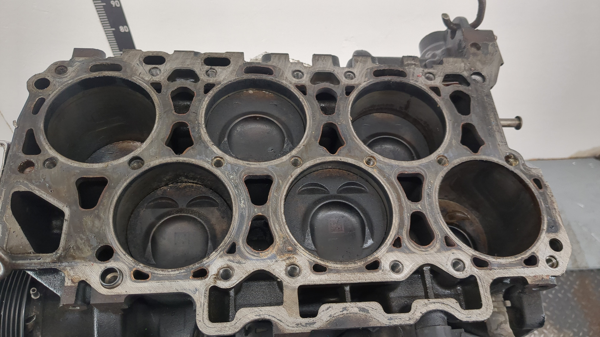 Блок двигателя