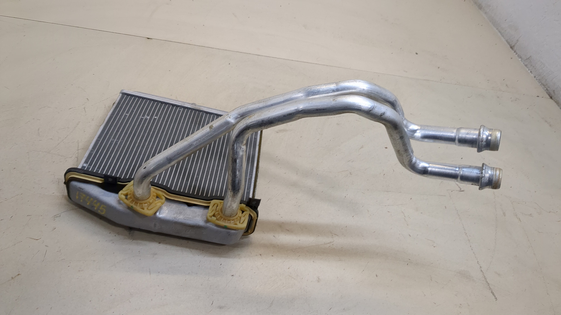 Радиатор отопителя