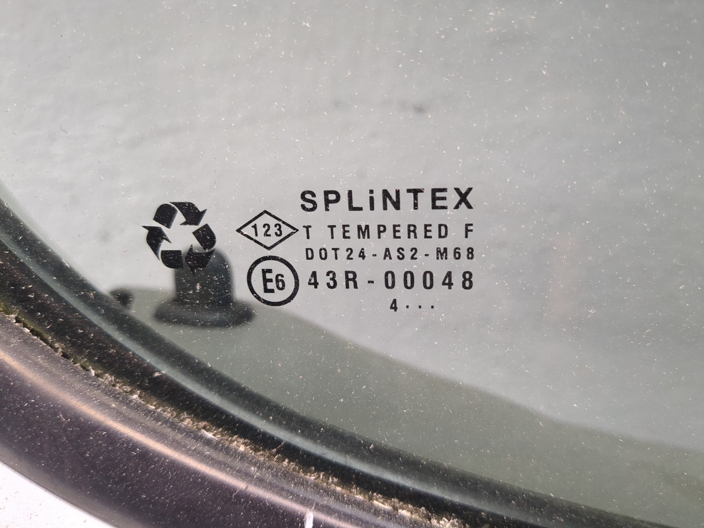 Дверь передняя правая