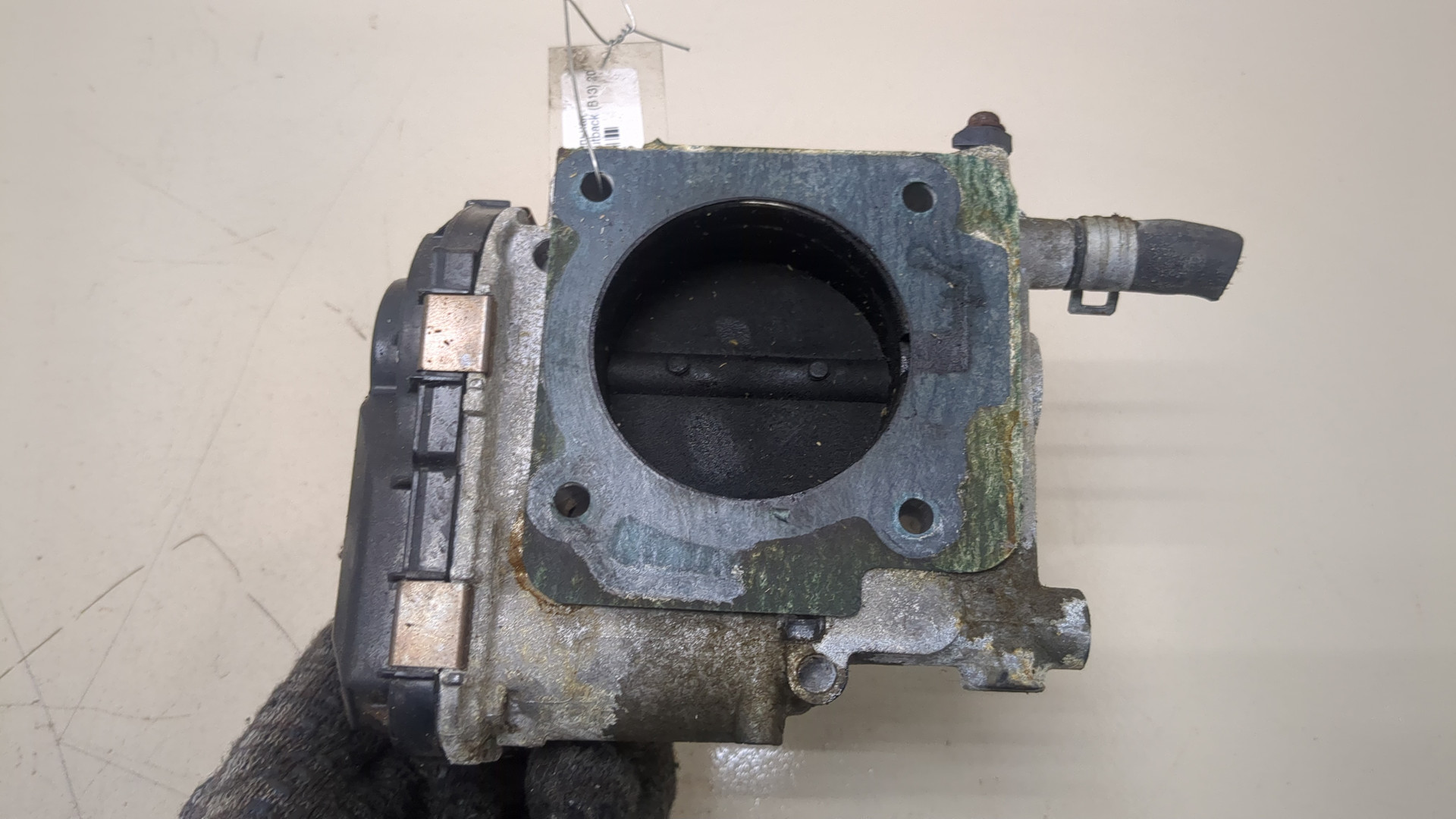 Заслонка дроссельная электрическая