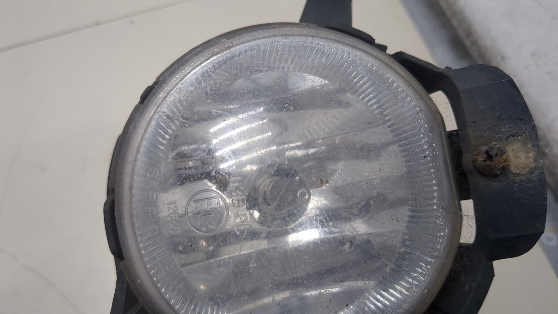 Фара противотуманная правая