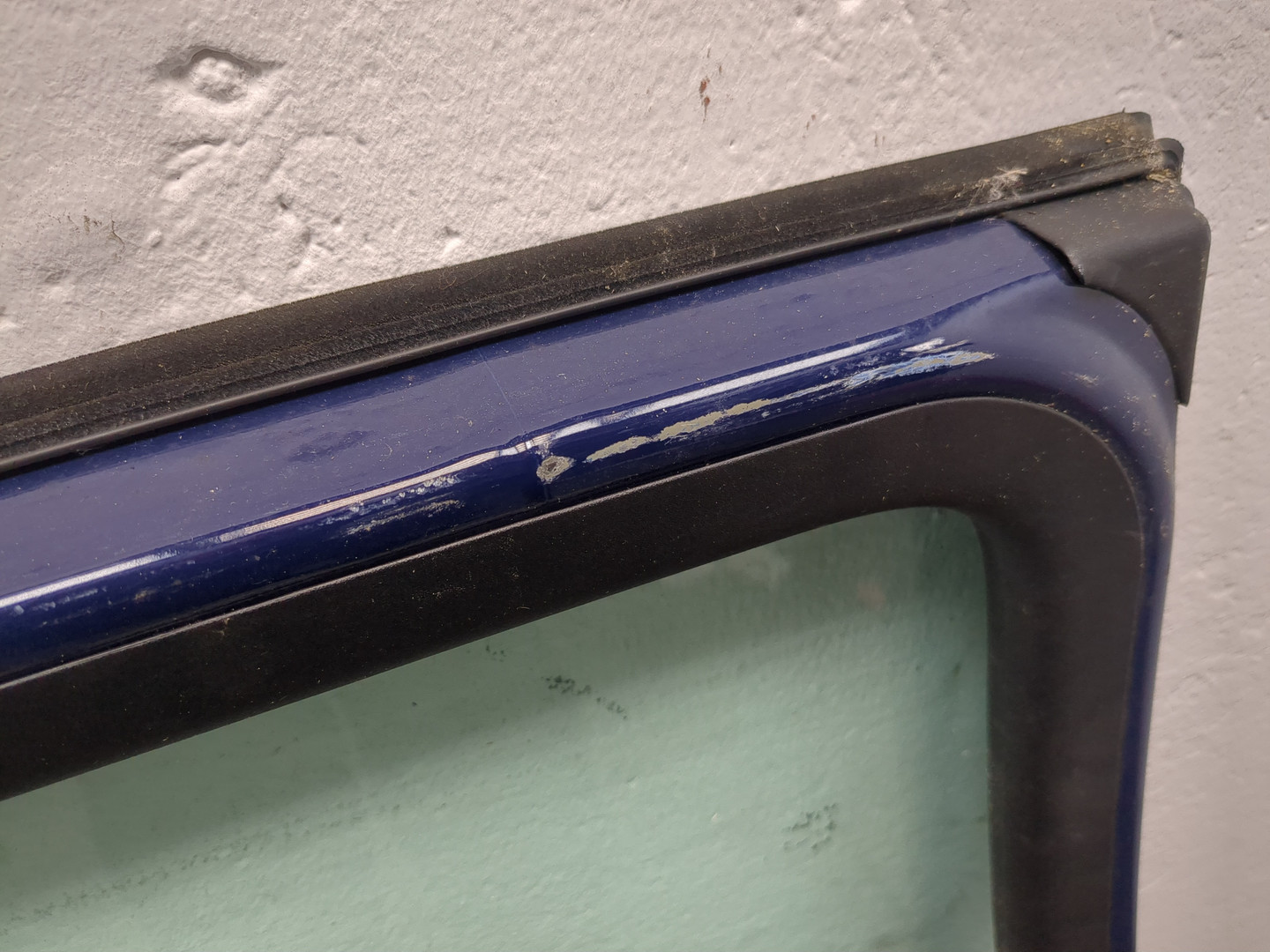 Дверь задняя левая