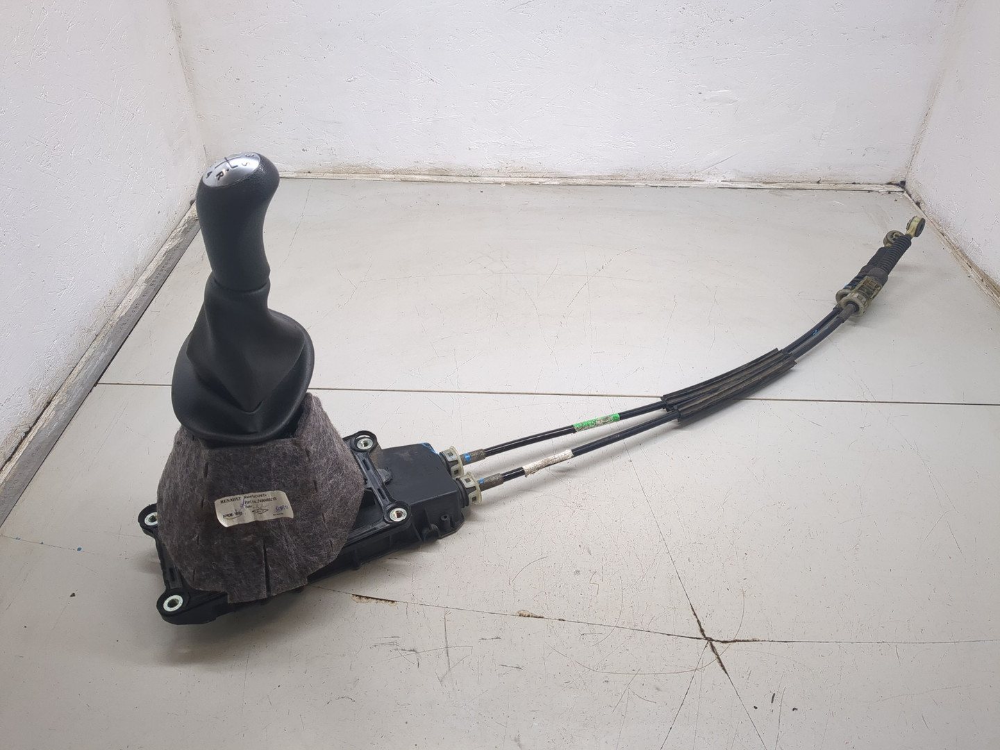 Кулиса МКПП / АКПП