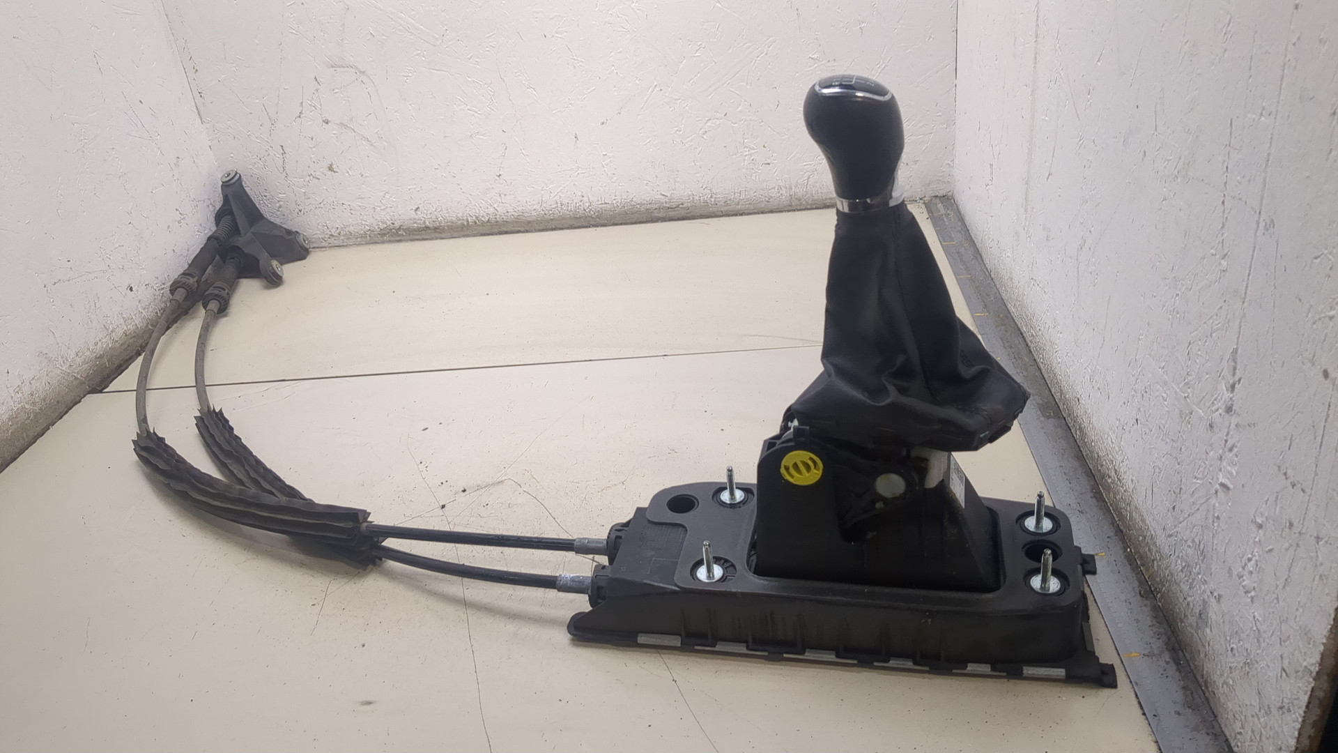 Кулиса МКПП / АКПП