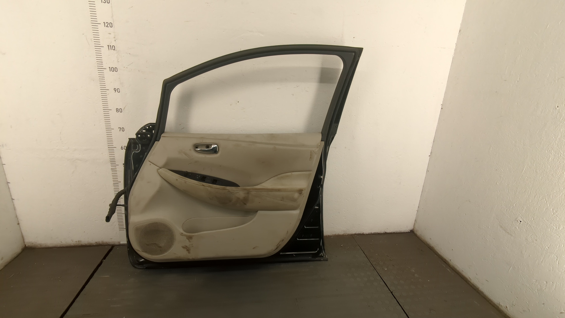 Дверь передняя правая