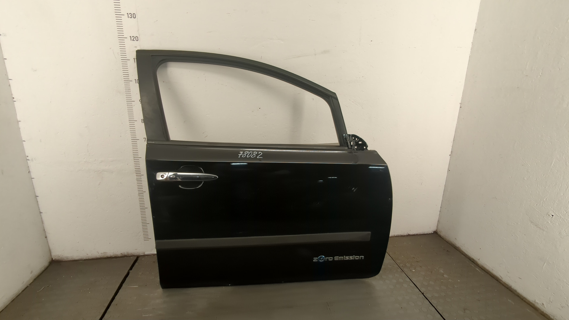 Дверь передняя правая