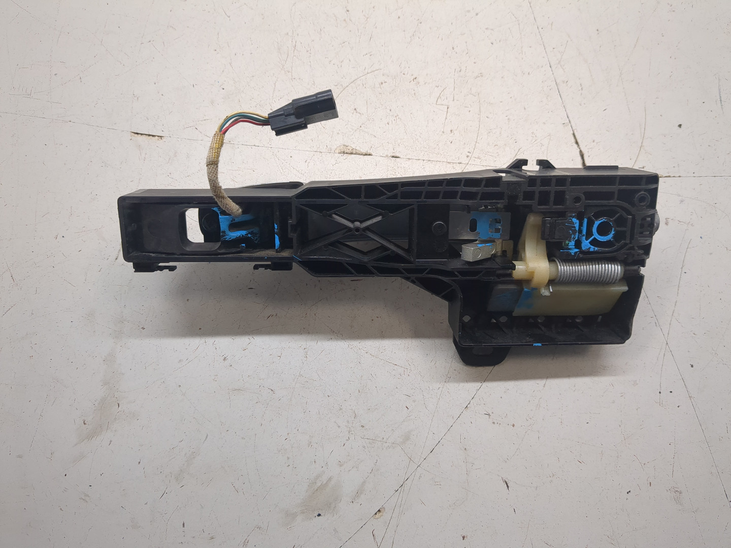 Ручка двери наружная