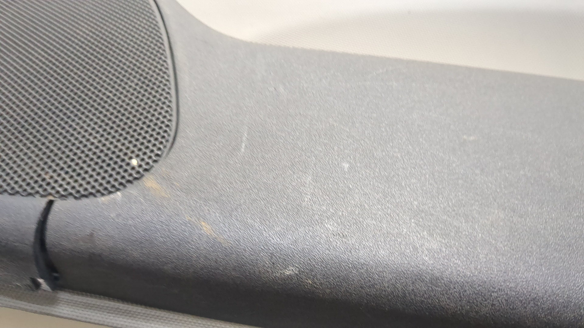 Обшивка двери передней правой