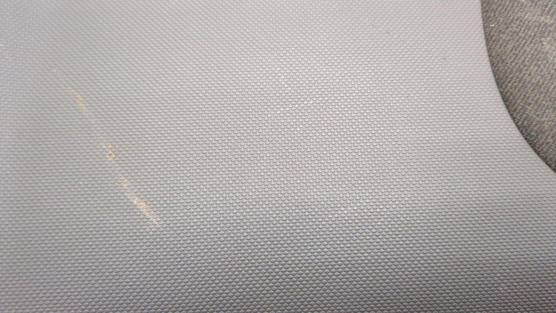 Обшивка двери задней правой