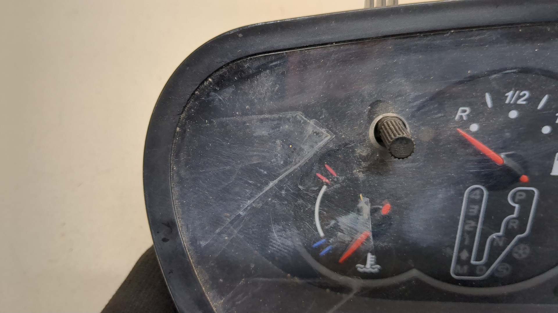 Панель приборов