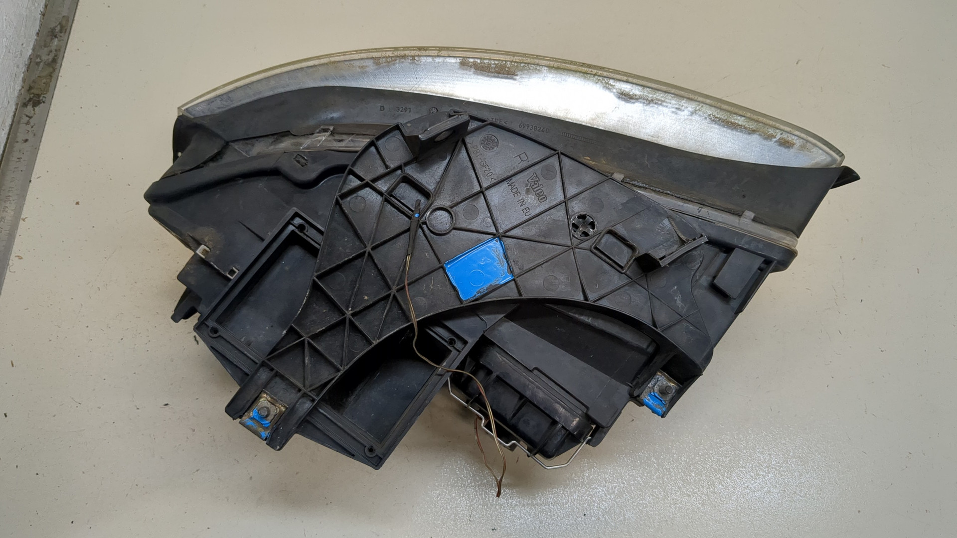 Фара правая