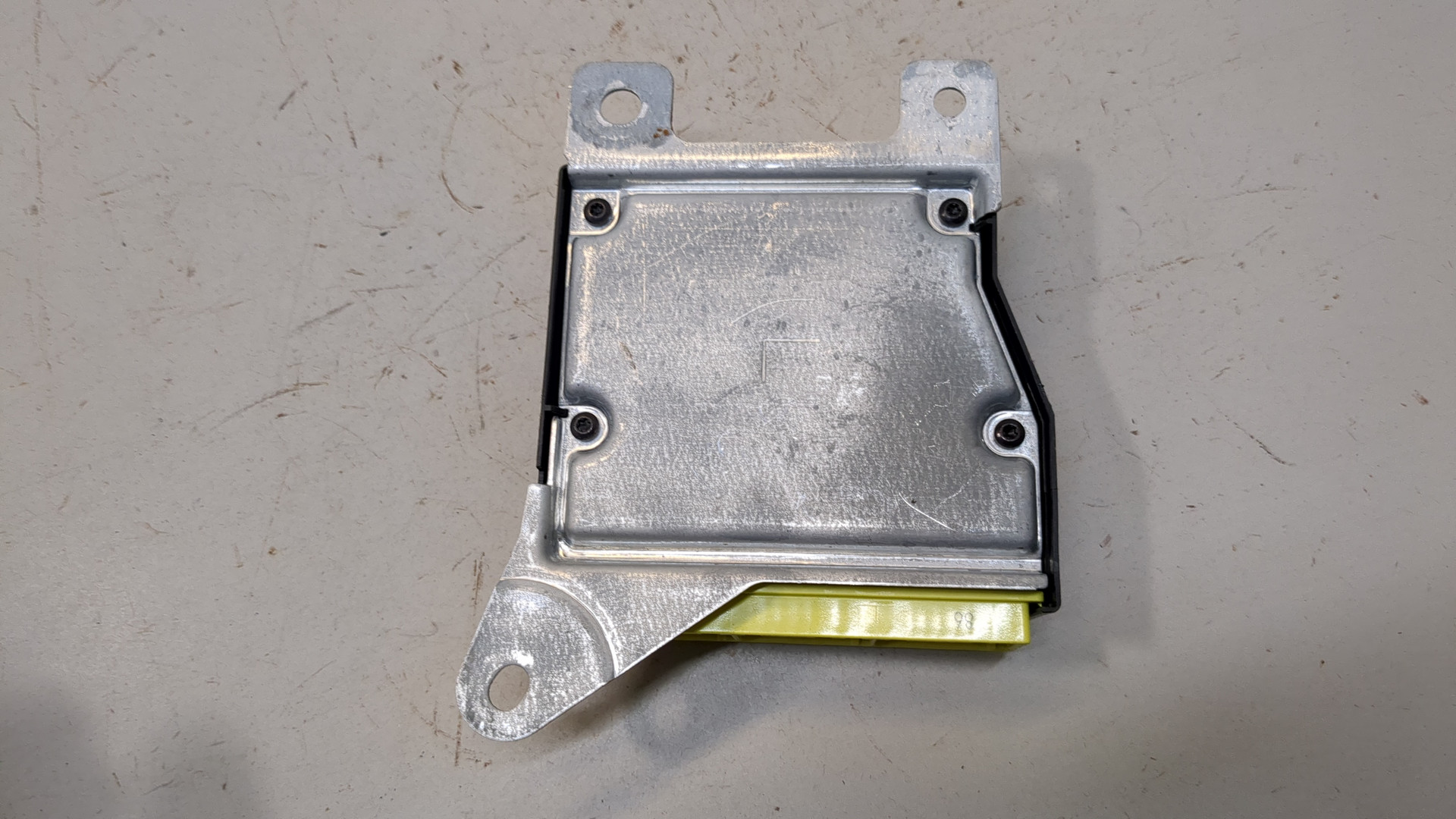 Блок управления подушек безопасности (AIR BAG)