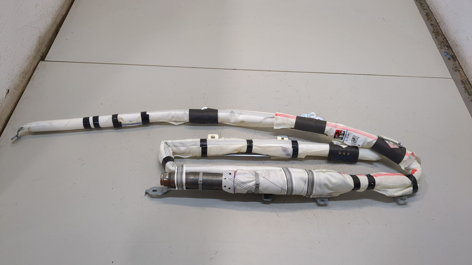 Подушка безопасности боковая (шторка)