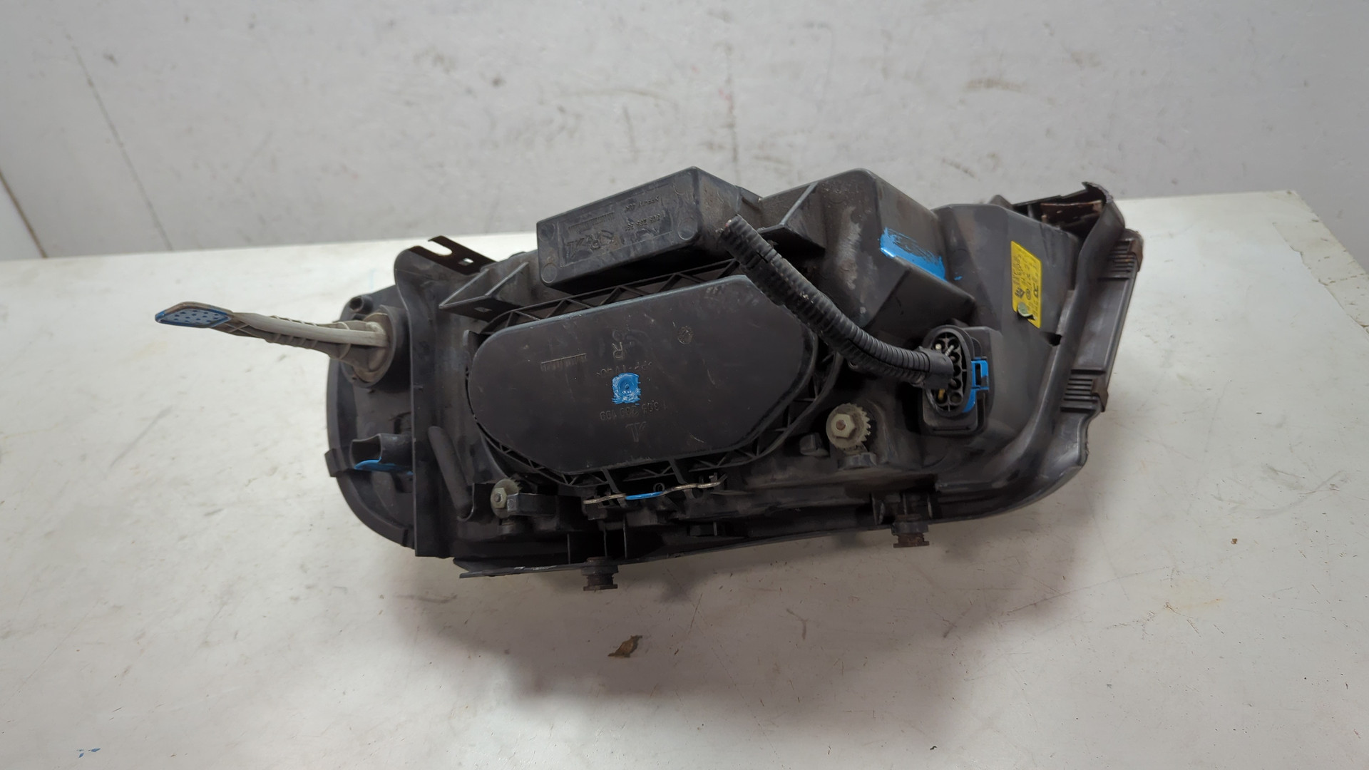 Фара правая