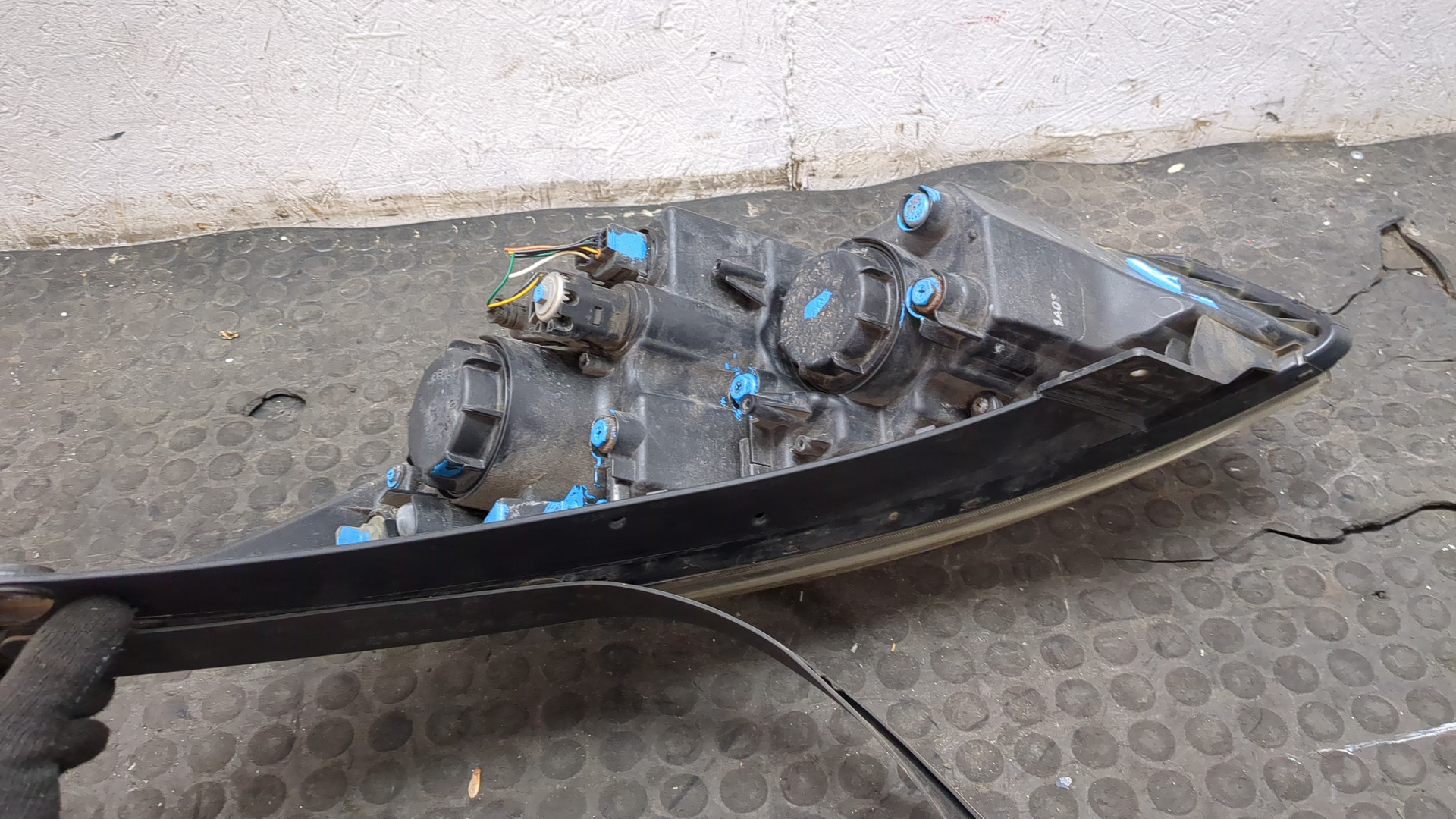 Фара правая