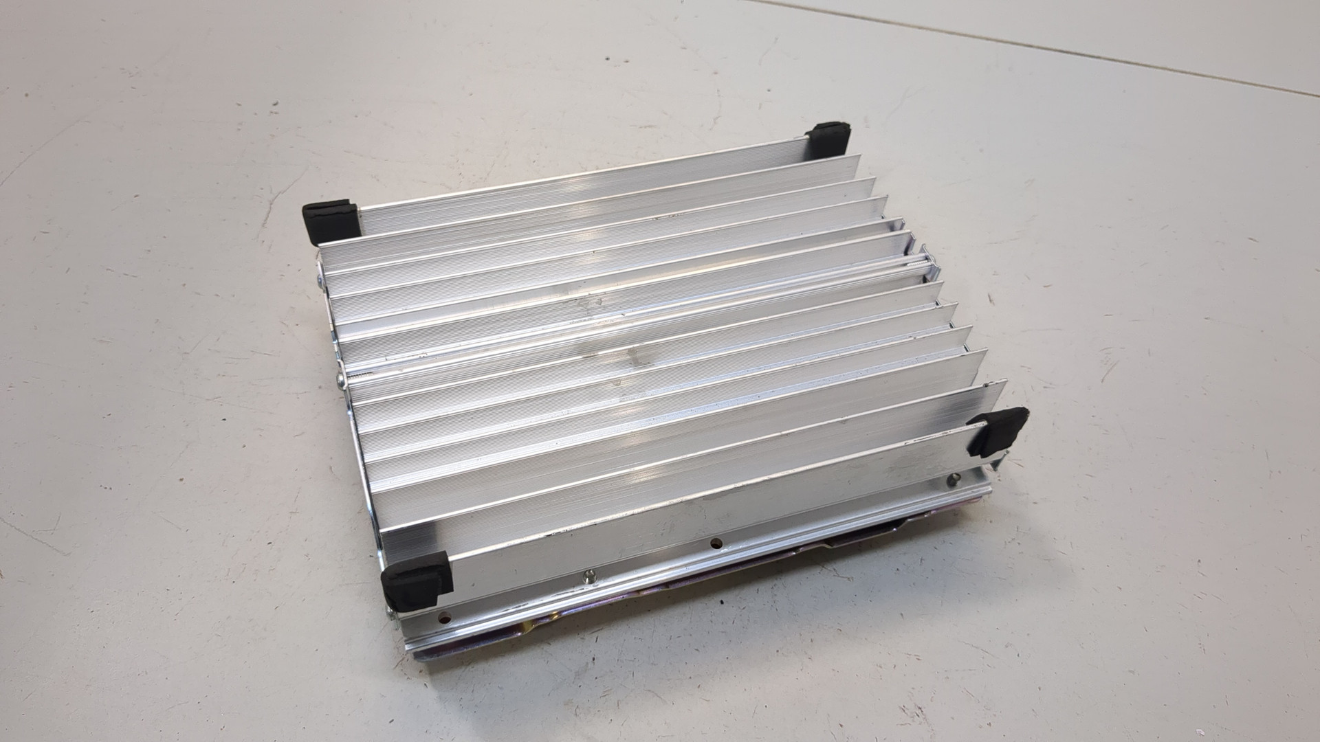 Усилитель акустической системы